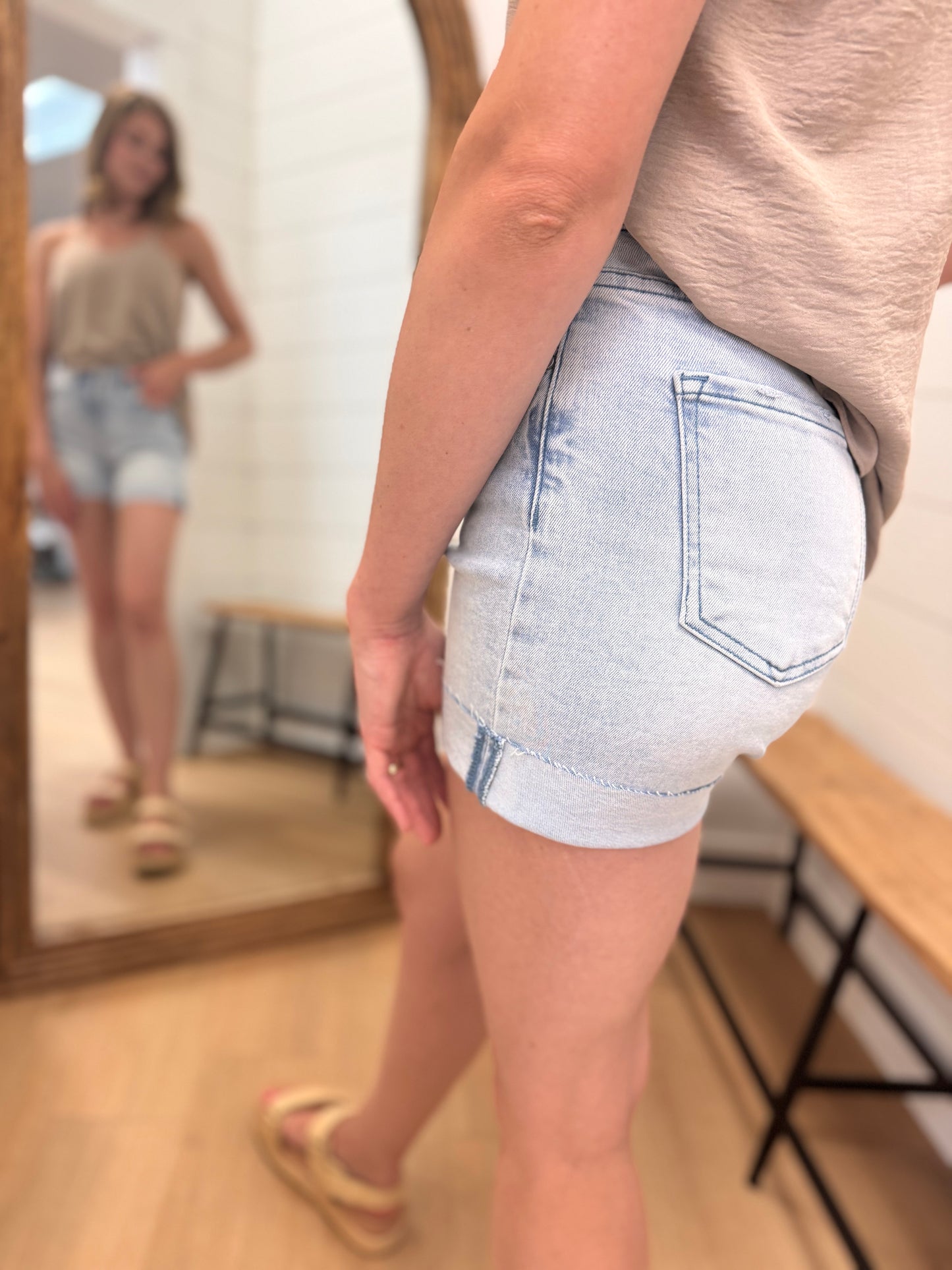 High Rise Cuffed Shorts - Risen