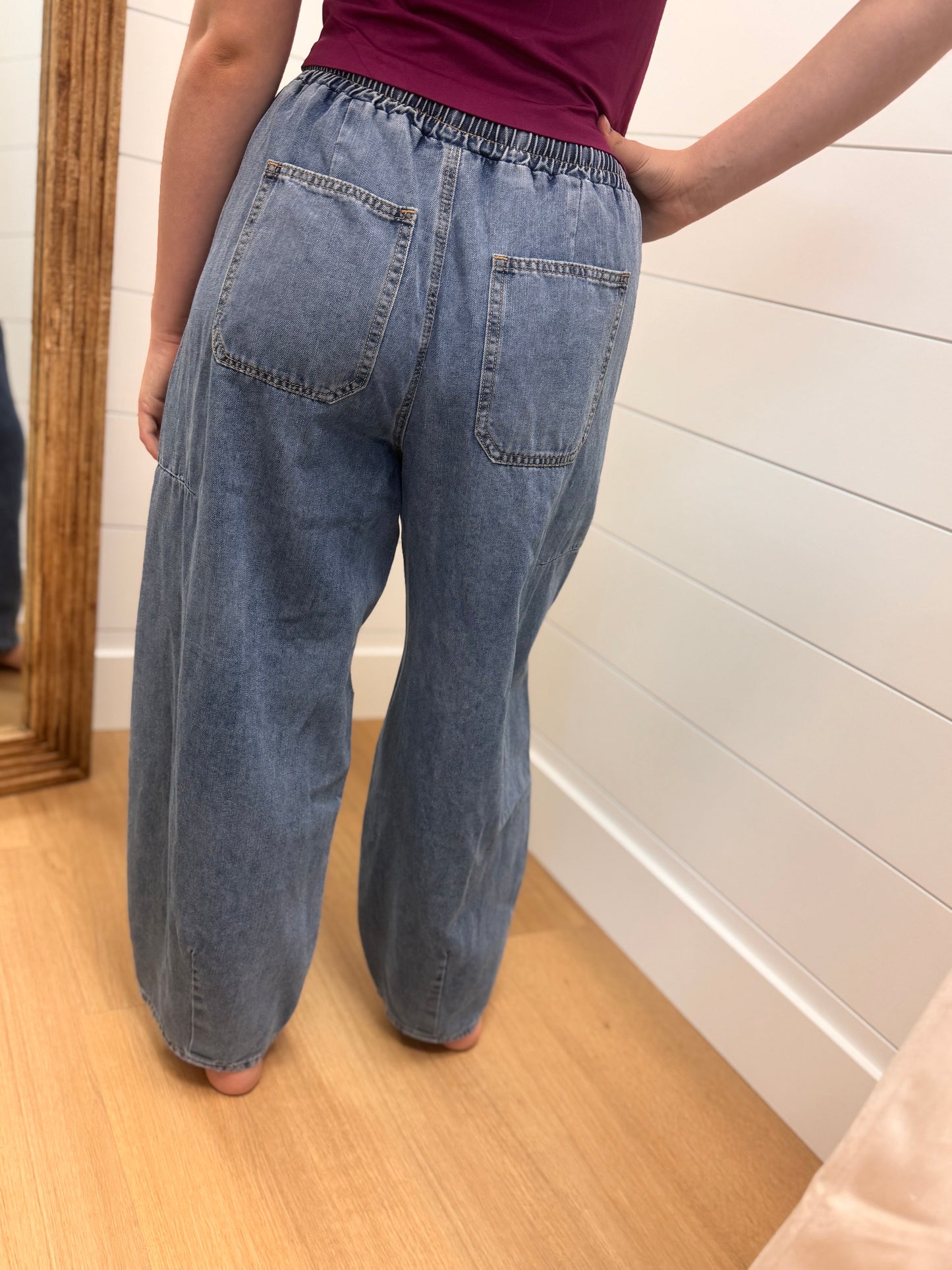 Relaxed Fit Denim Barrel Pant