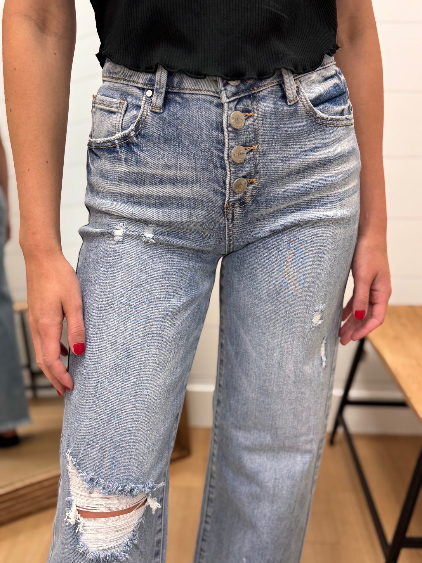 Mid Rise Button Down Wide Leg Jeans - Risen