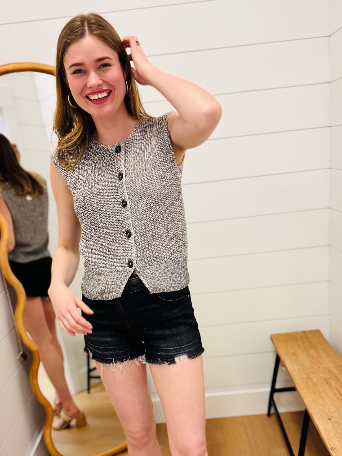 Crossover Waist Black Shorts - RISEN