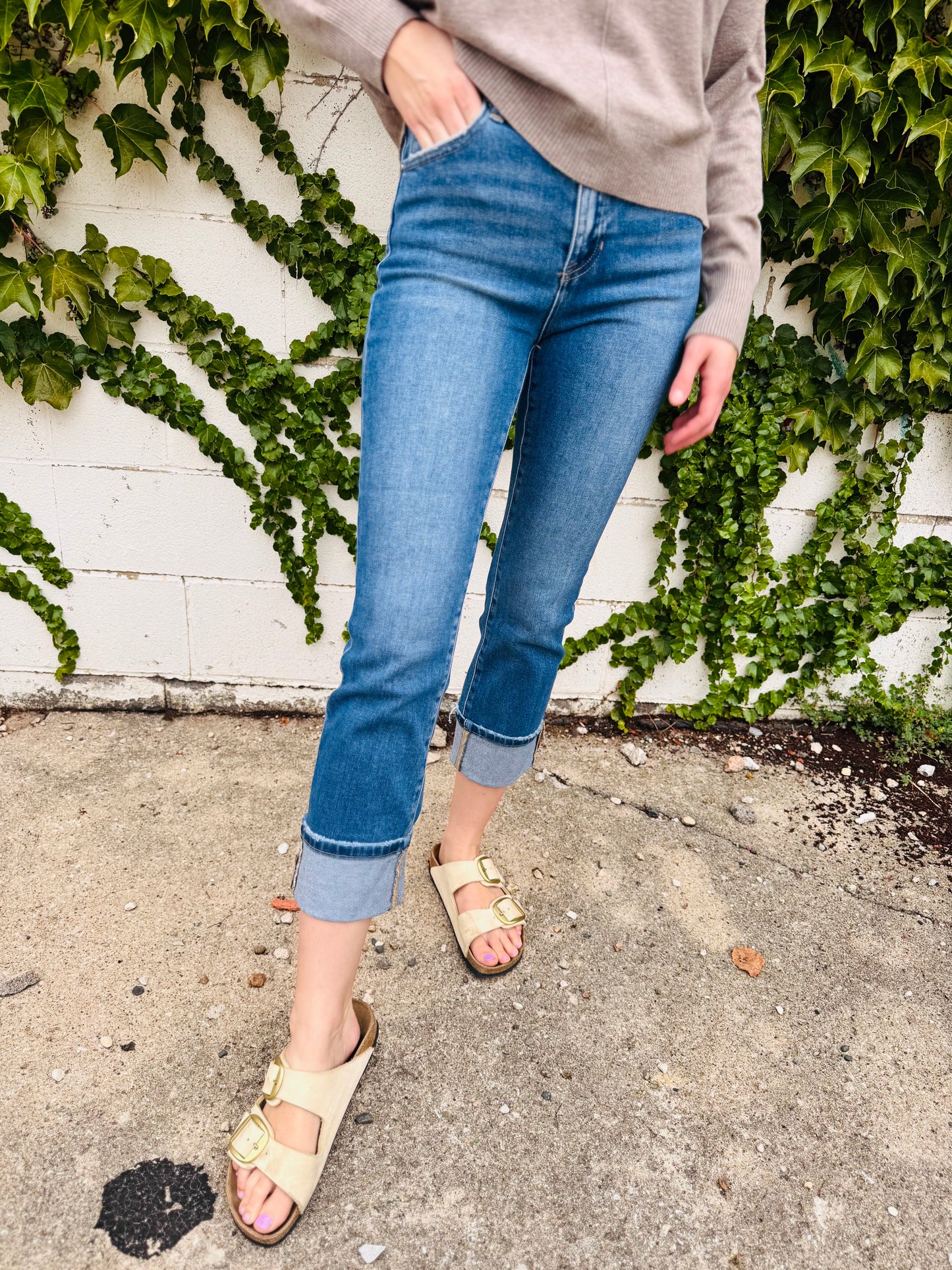 High Rise Ankle Straight Cuffed Jeans - Risen