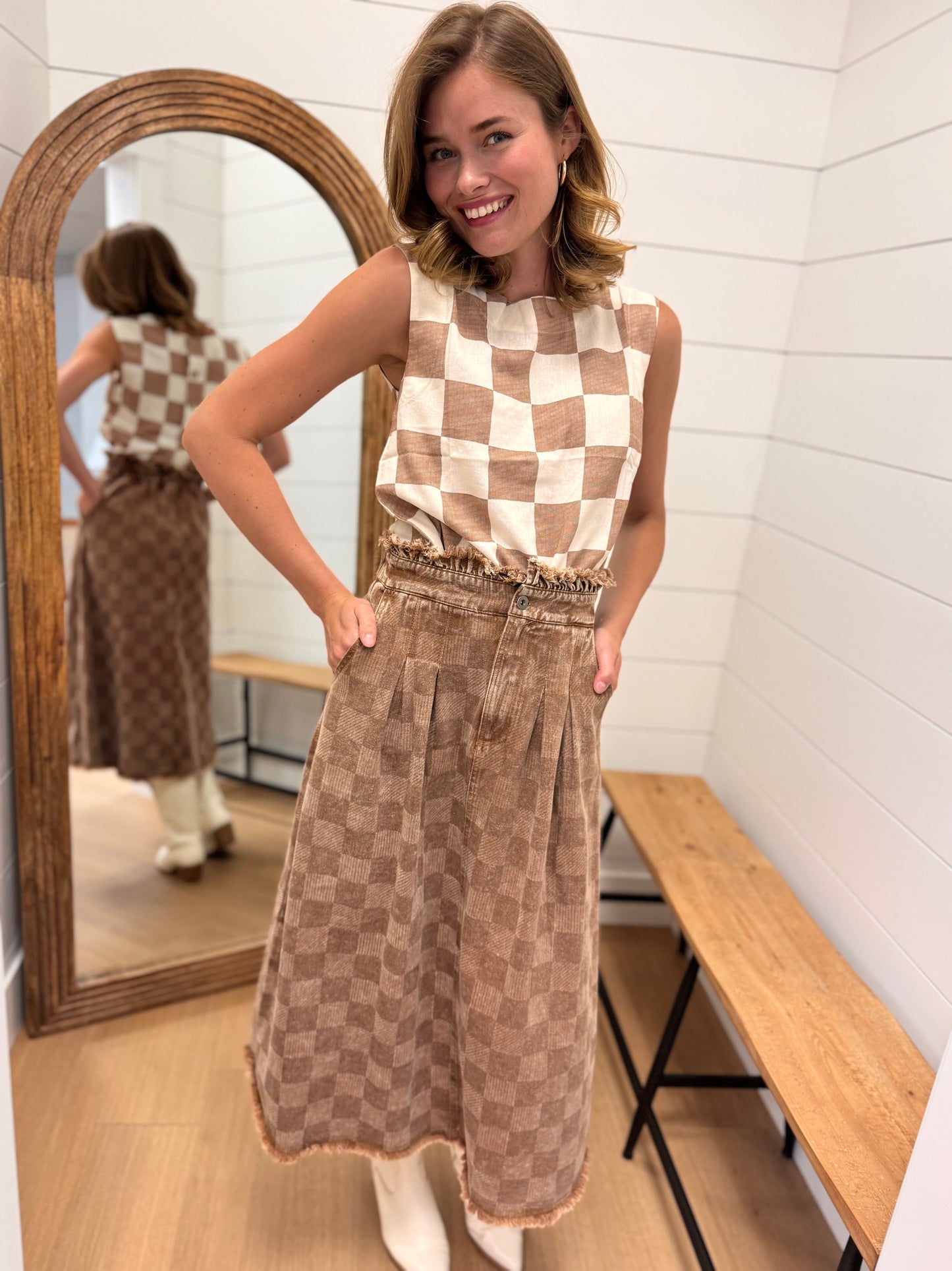 Checkered Sleeveless Linen Crop Top