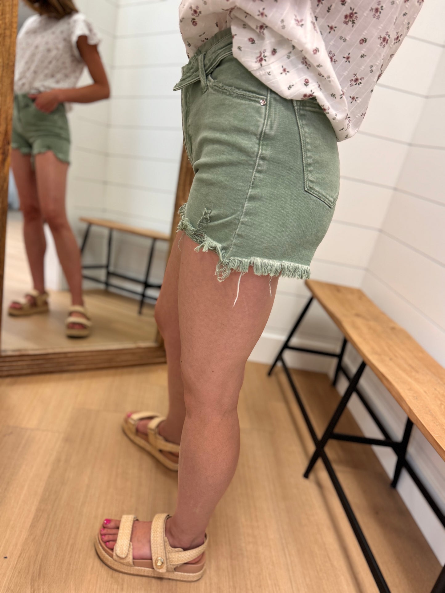 High Rise Olive Folded Waist Short - Risen