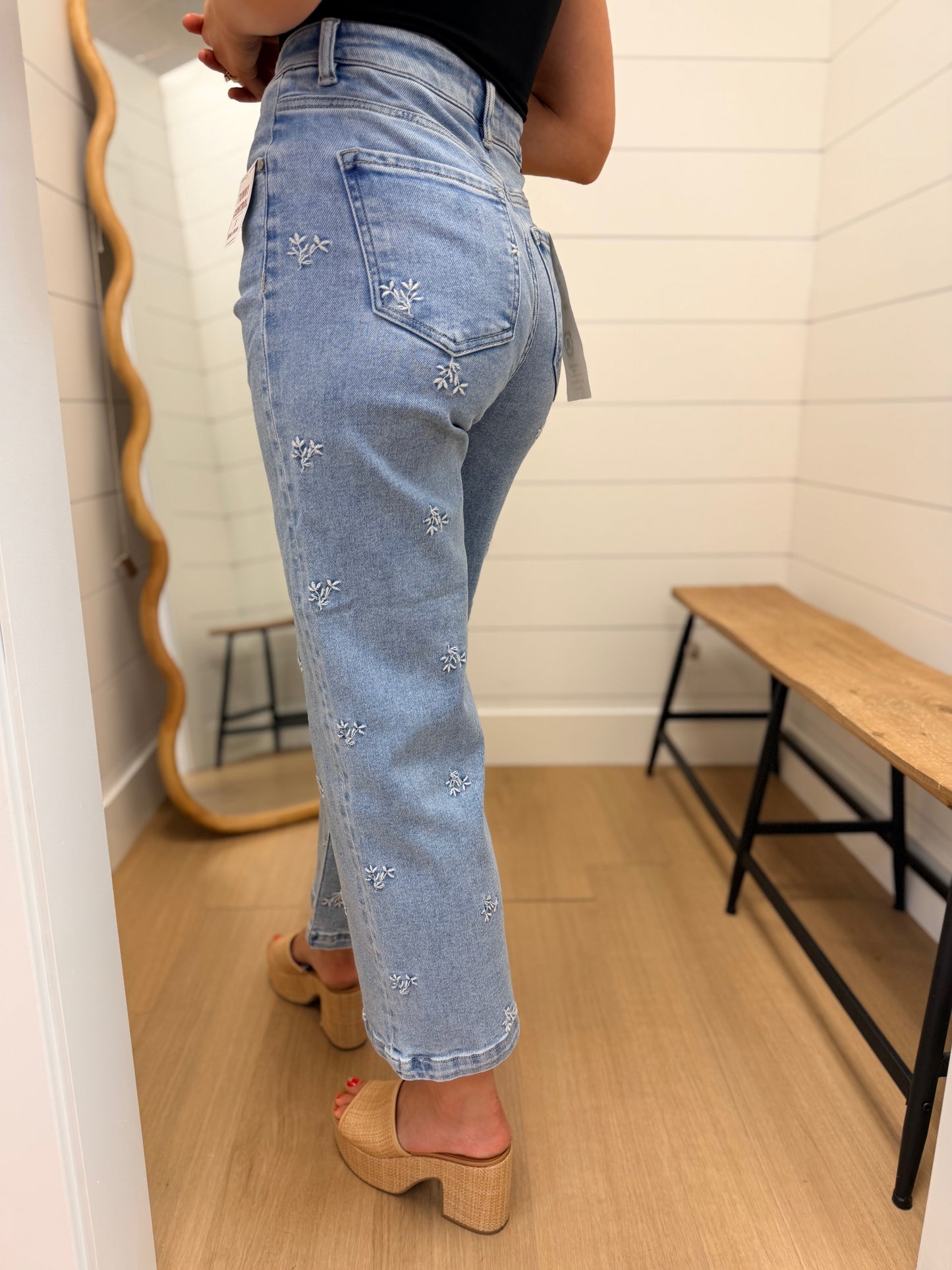 Wide Embroidered Jeans - Risen