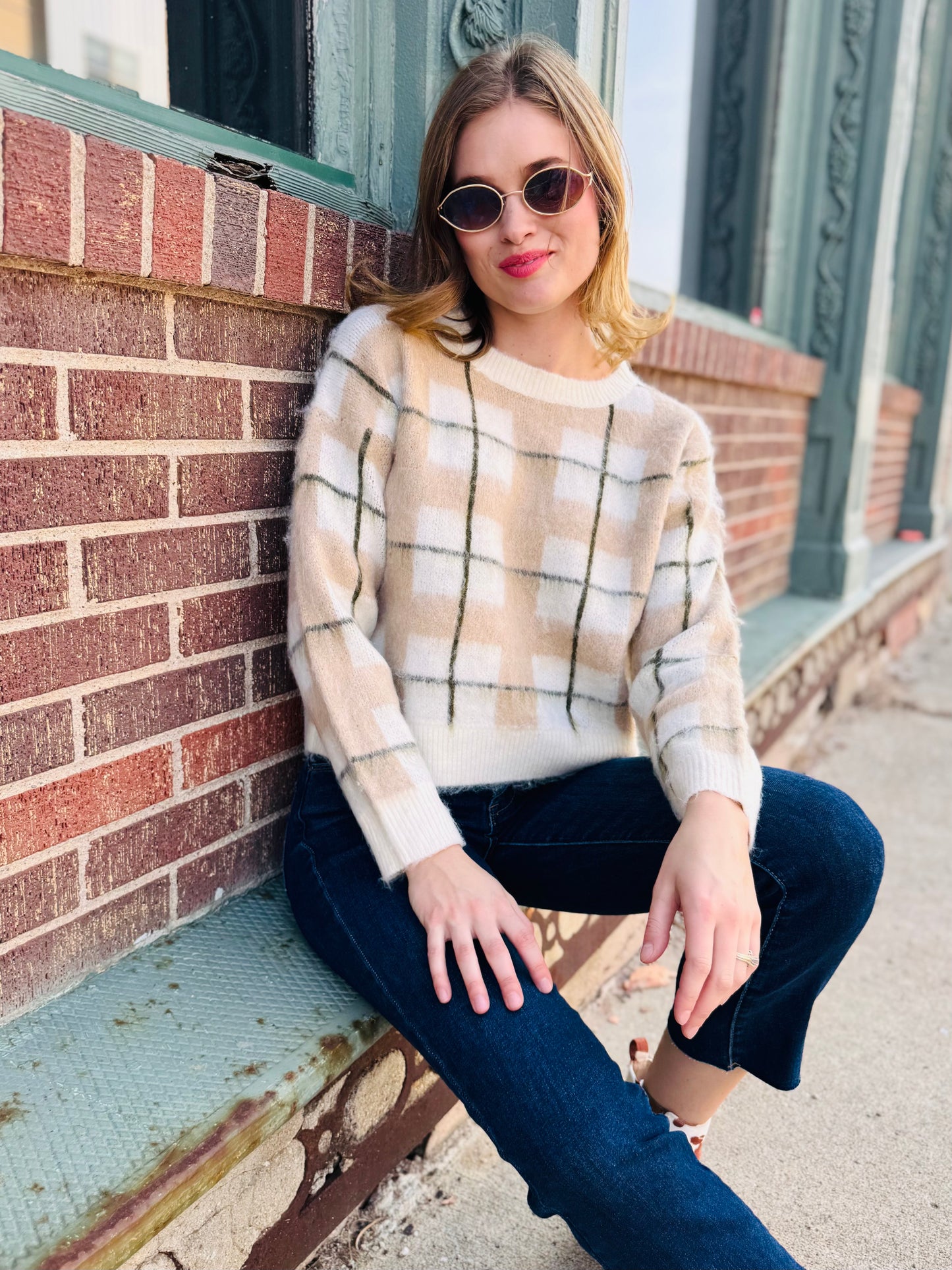Soft Plaid Grid Sweater - Dreamers