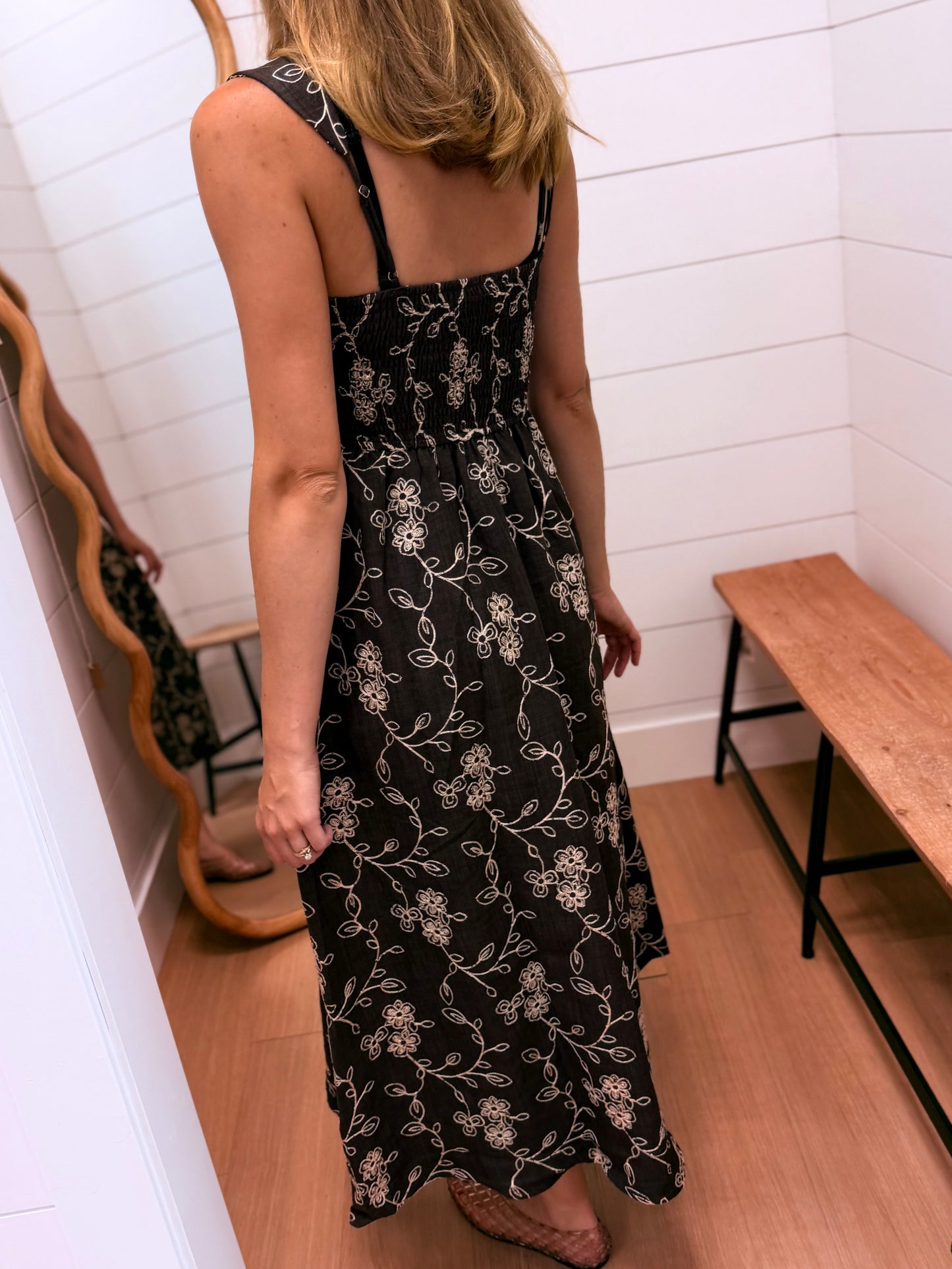 Embroidered Floral Sweetheart Midi Dress