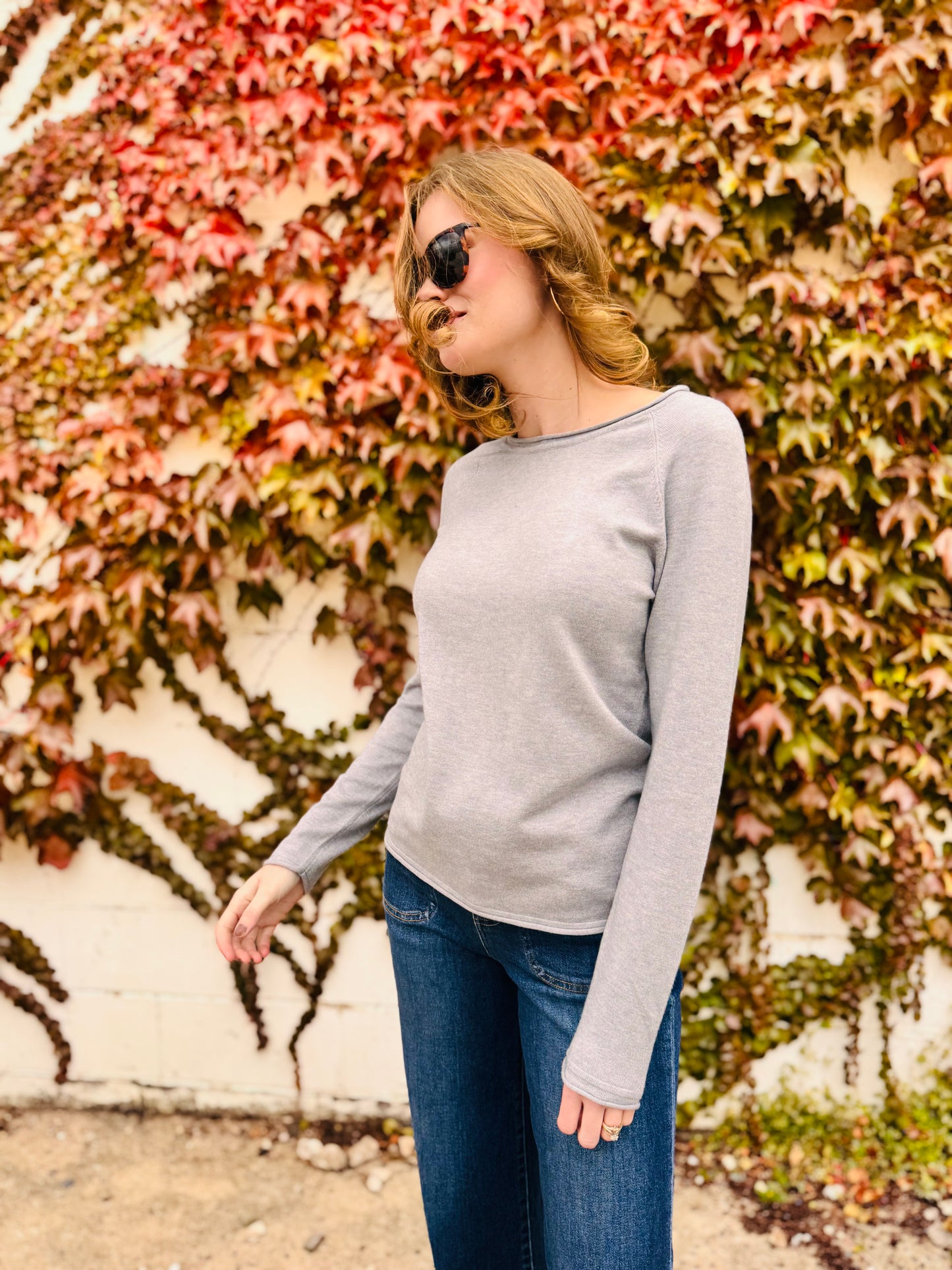 Round Neck Basic Sweater
