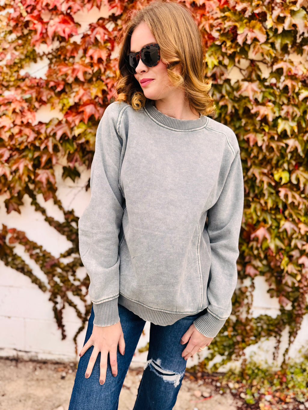 Acid Washed Fleece Sweatshirts Side Rib