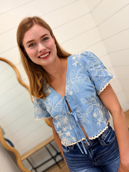 Embroidered Pattern Front Tie Wavy Trim Top