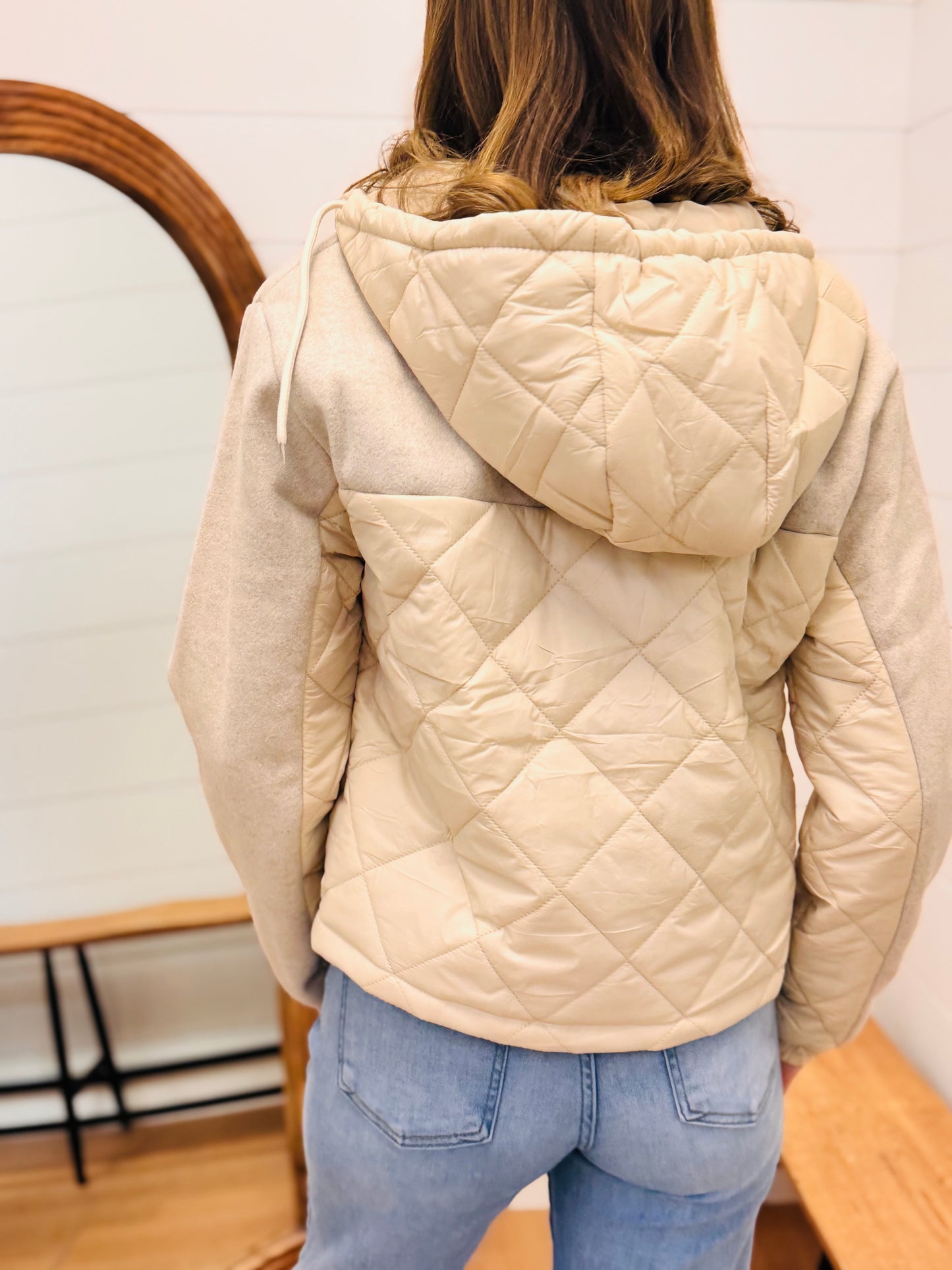 Contrasting Quilted And Soft Hoodie Jacket