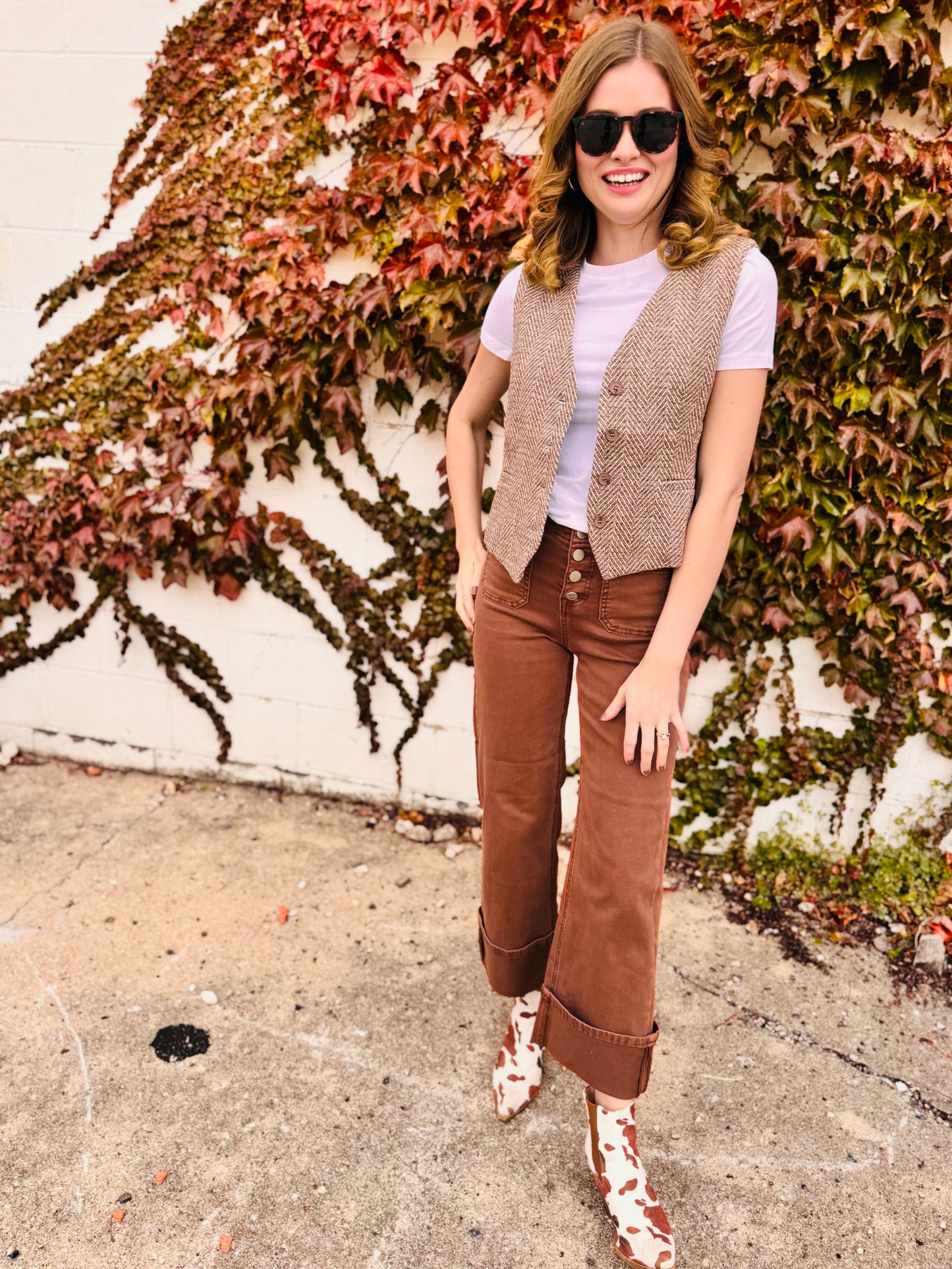 High Rise Wide Leg Front Patch Pocket Cuffed Pants