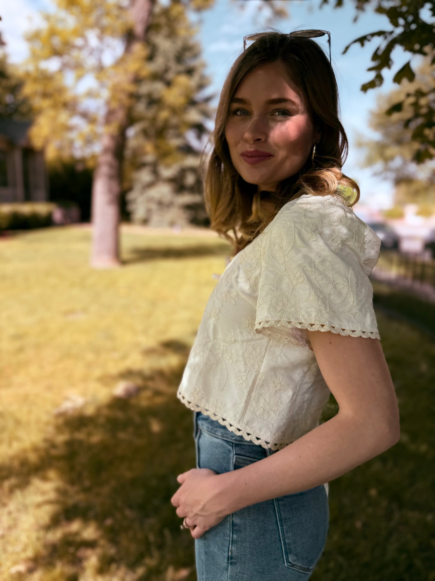 Embroidered Pattern Front Tie Wavy Trim Top