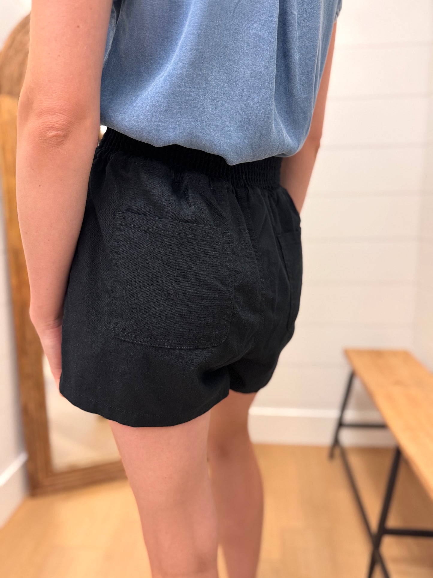 Comfy Elastic Waist Shorts
