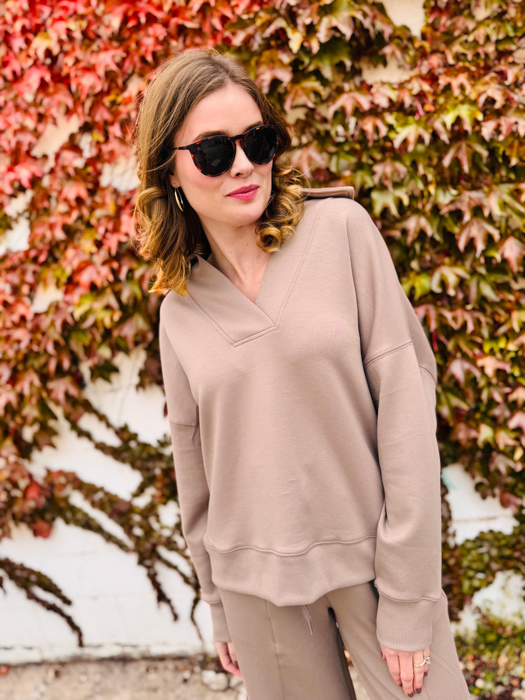 Scuba Collared Pullover