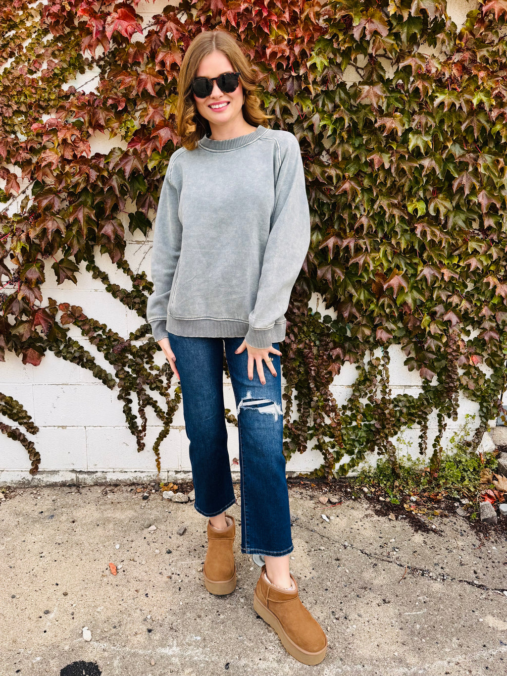 Acid Washed Fleece Sweatshirts Side Rib
