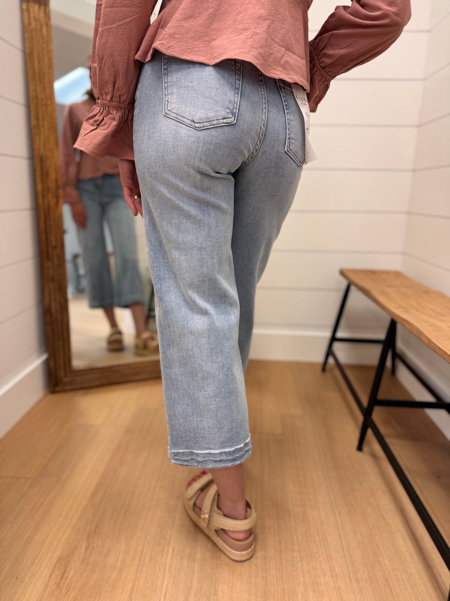 High Rise Wide Front Seam Detail - Risen