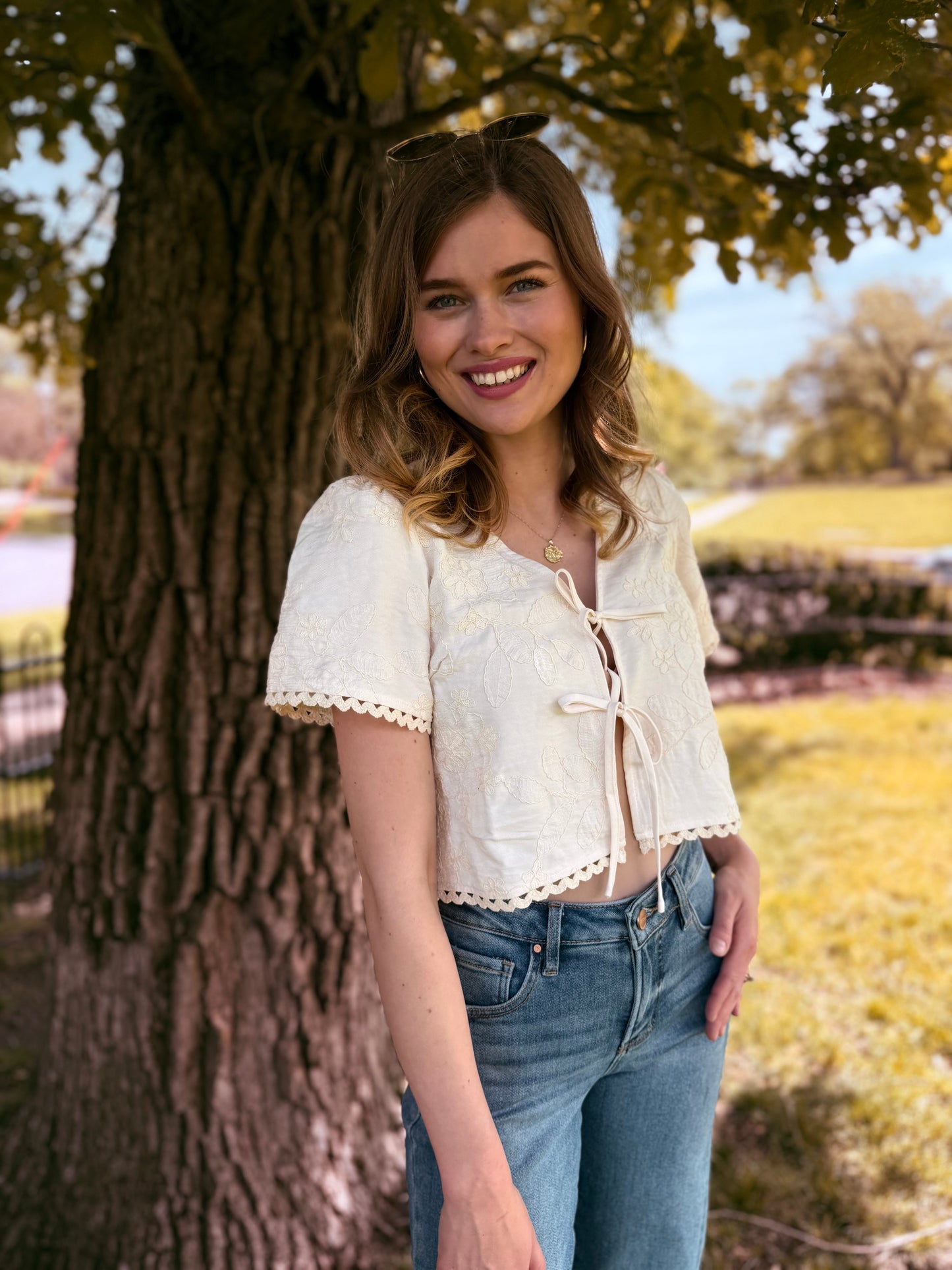 Embroidered Pattern Front Tie Wavy Trim Top
