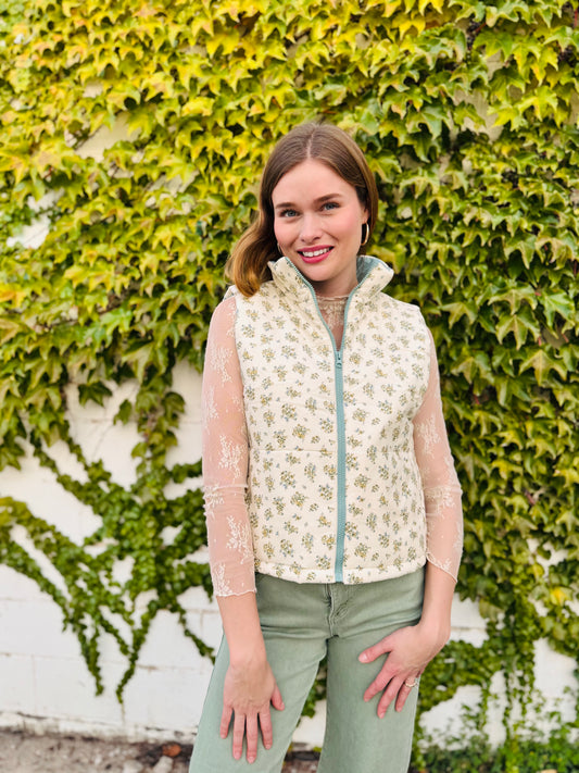 Floral Zip-up Puffer Vest