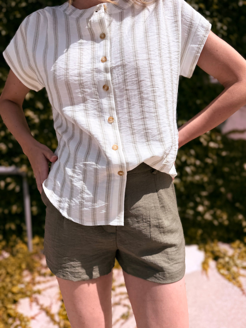 The Resort Linen Short - Olive