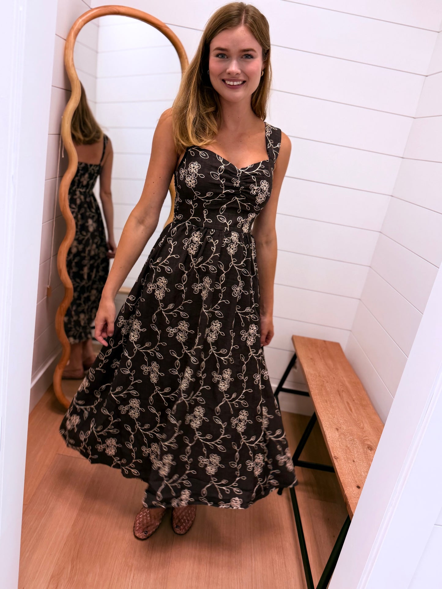 Embroidered Floral Sweetheart Midi Dress