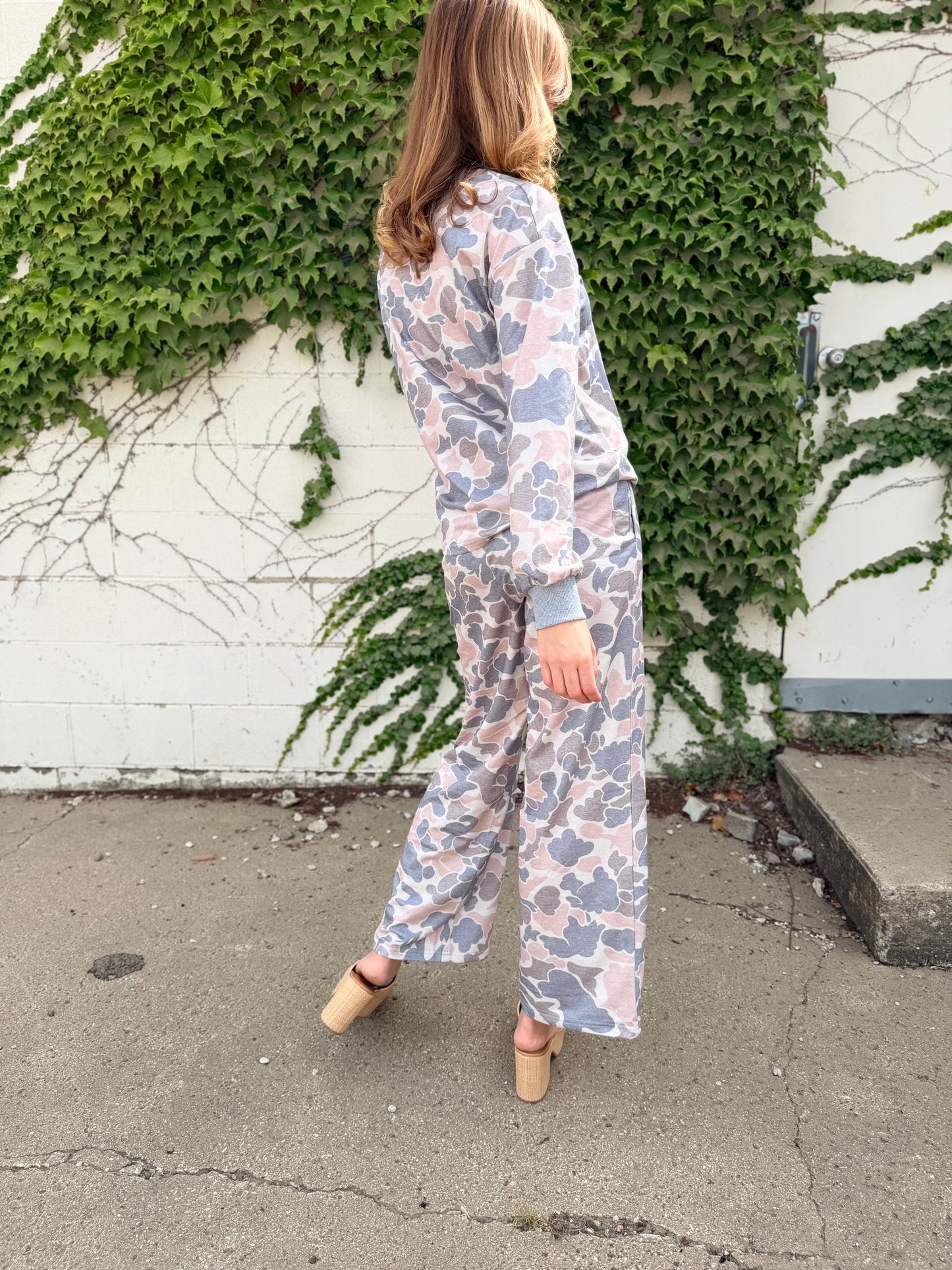 Camo Loose Pants