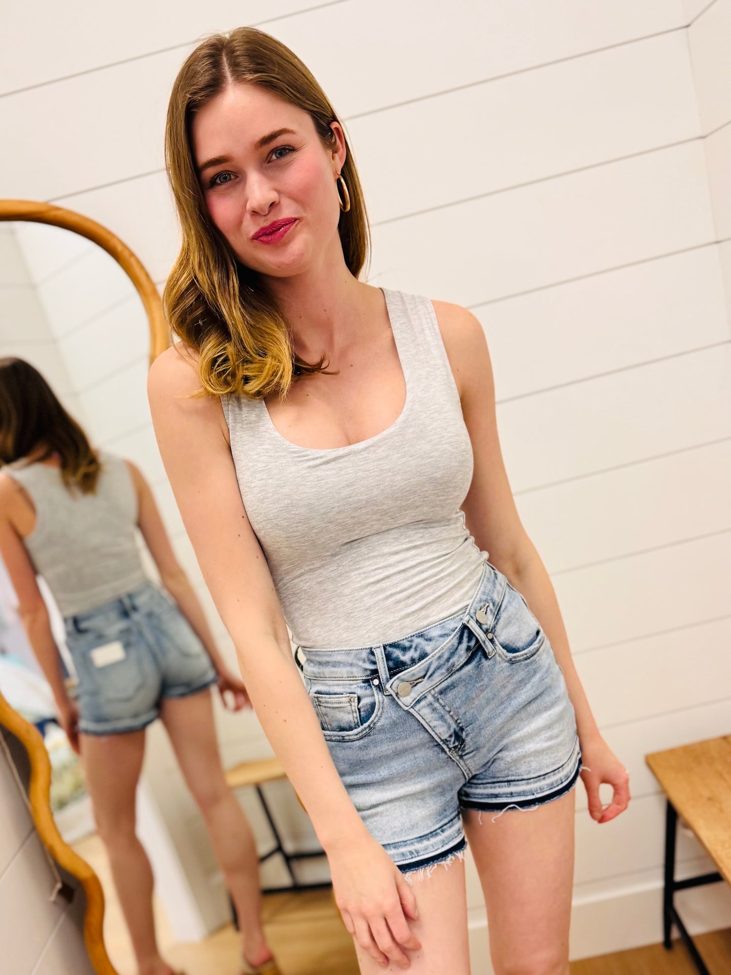 Scoop Neck Layering Tank Top