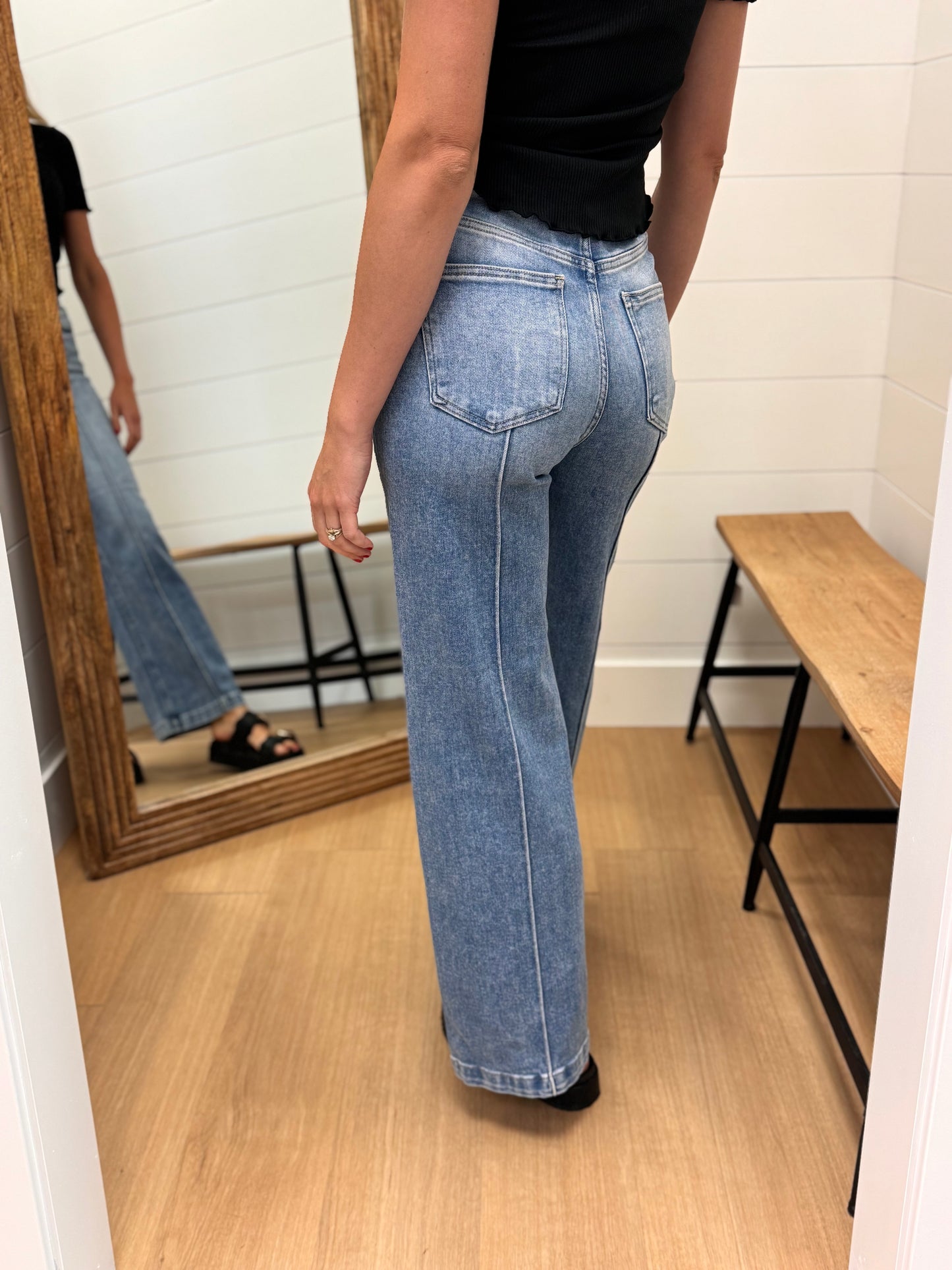 High Waist Wide Leg Pintuck Detailed Jeans - RISEN