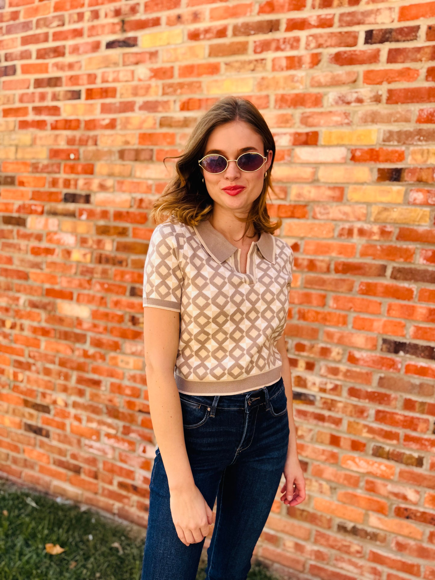 Diamond Pattern Collared Sweater - Dreamers