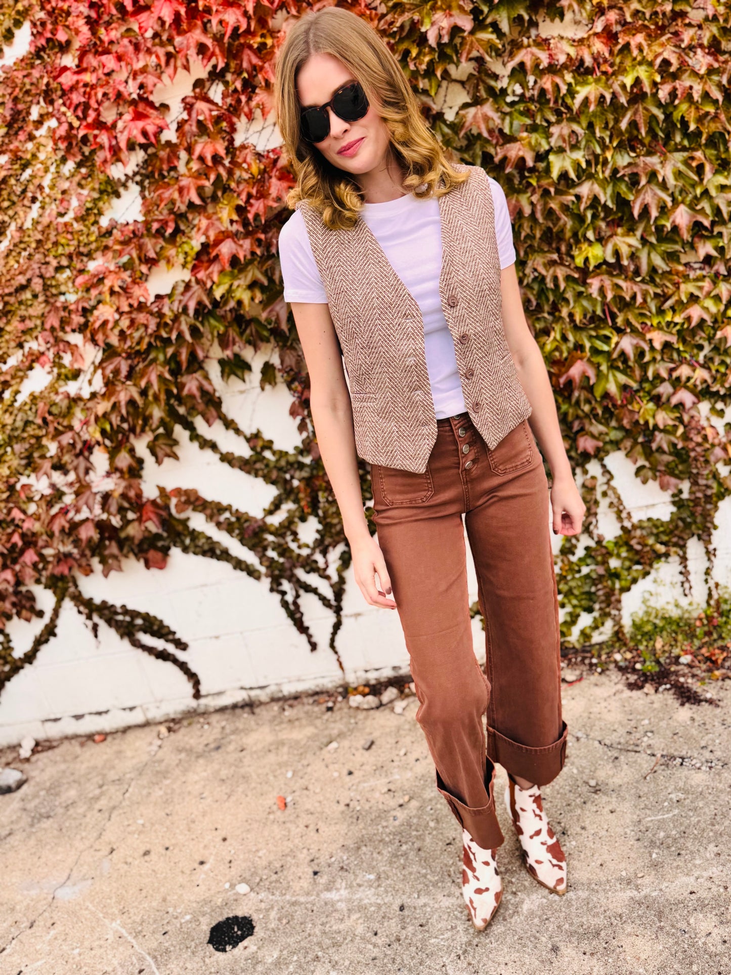 High Rise Wide Leg Front Patch Pocket Cuffed Pants