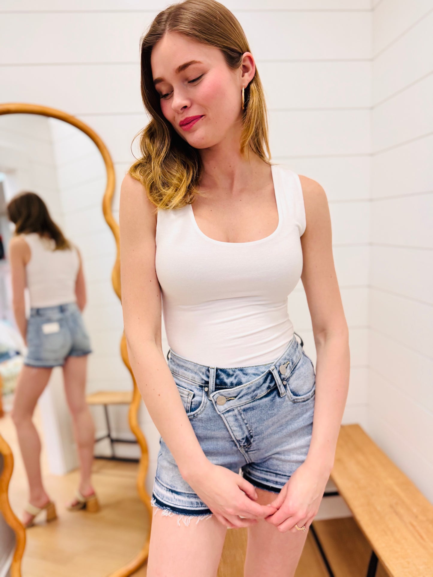 Scoop Neck Layering Tank Top