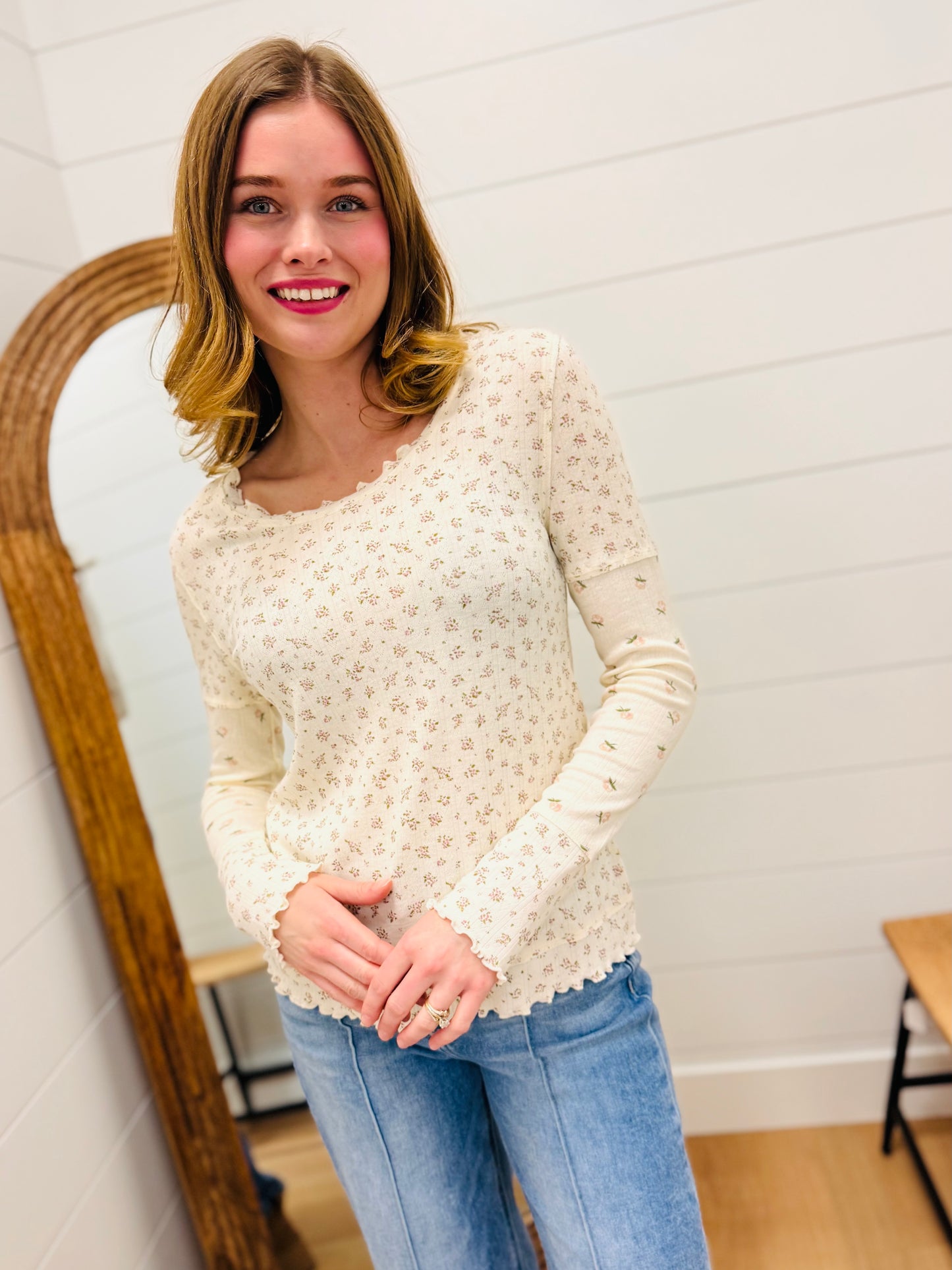 Floral Printed Lettuce Hem Fitted Knit Top