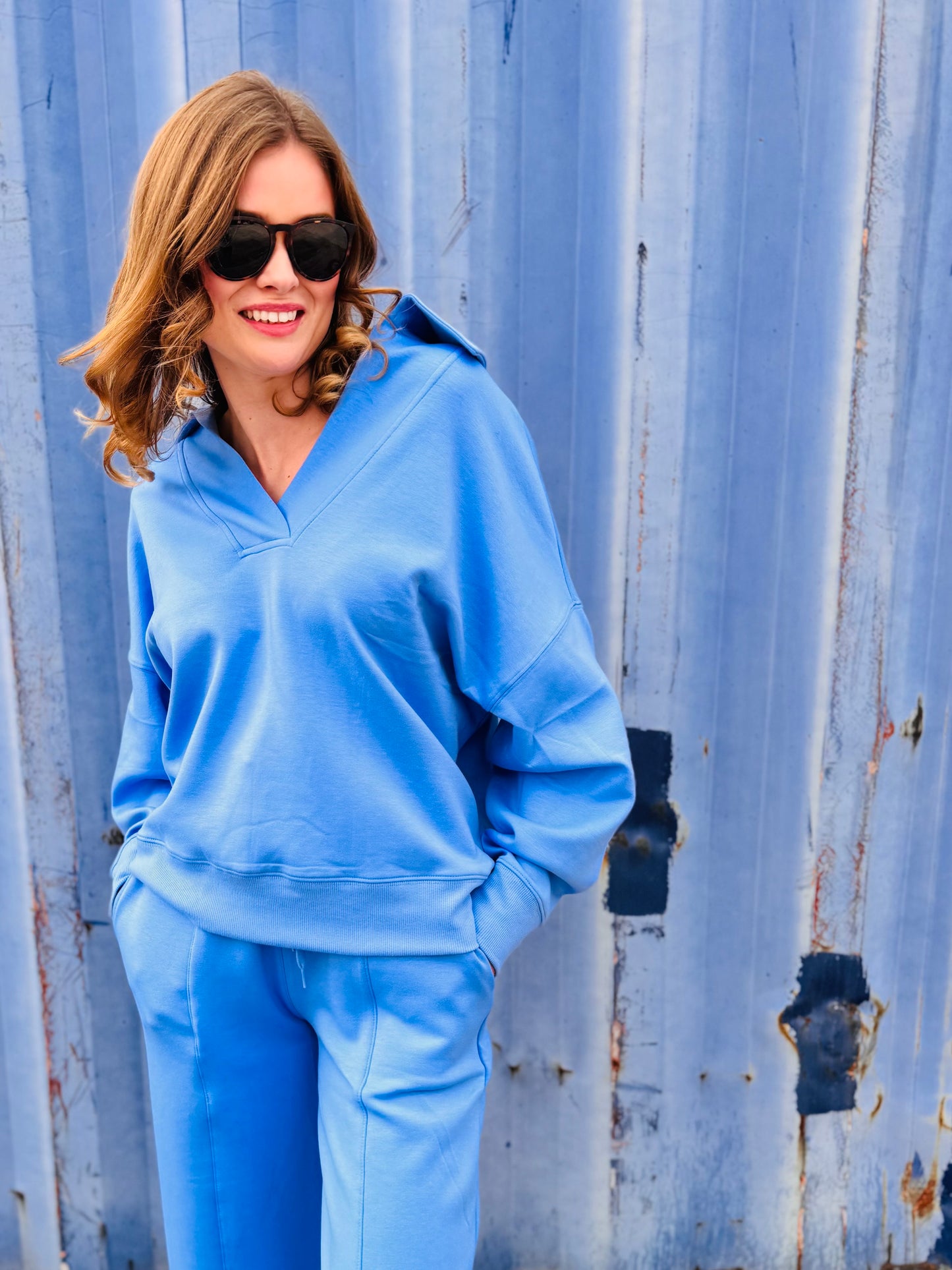 Scuba Collared Pullover