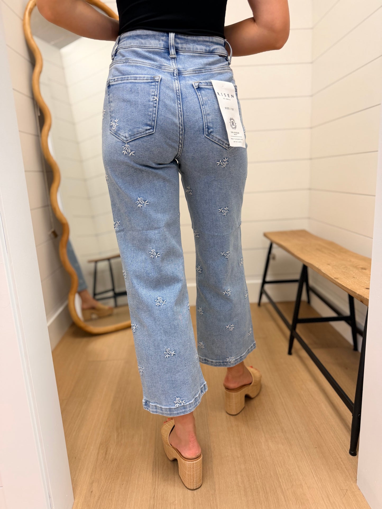 Wide Embroidered Jeans - Risen