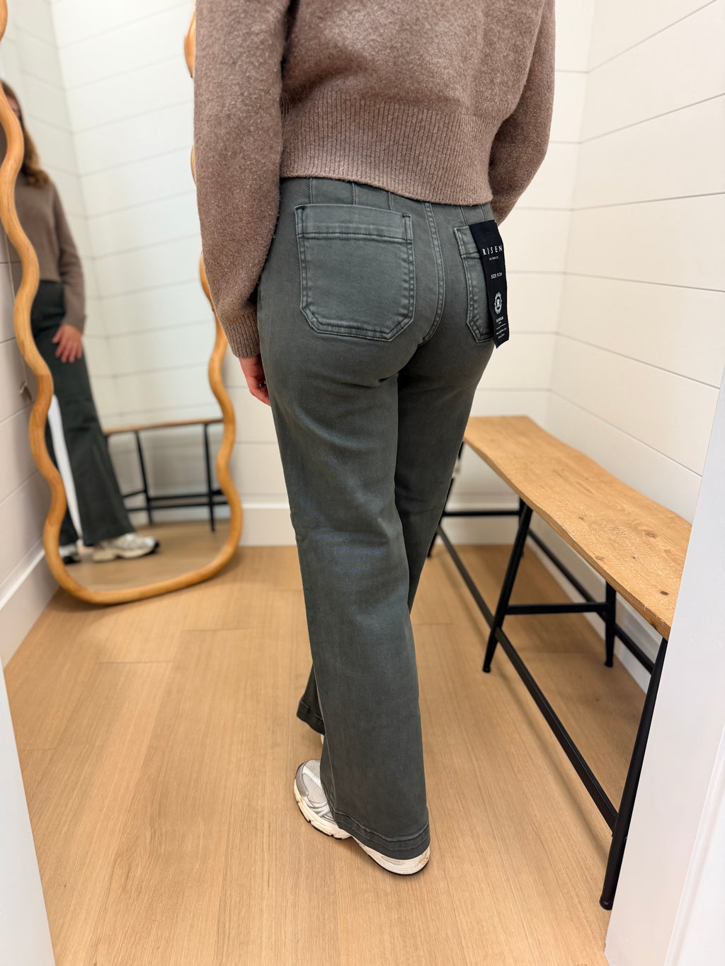 High Rise Wide Leg Slant Pocket Jeans - RISEN