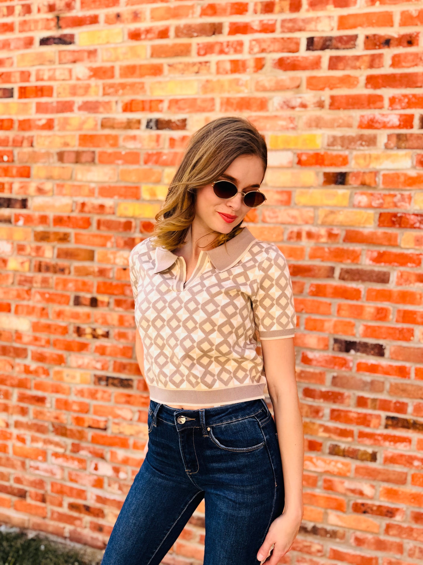 Diamond Pattern Collared Sweater - Dreamers