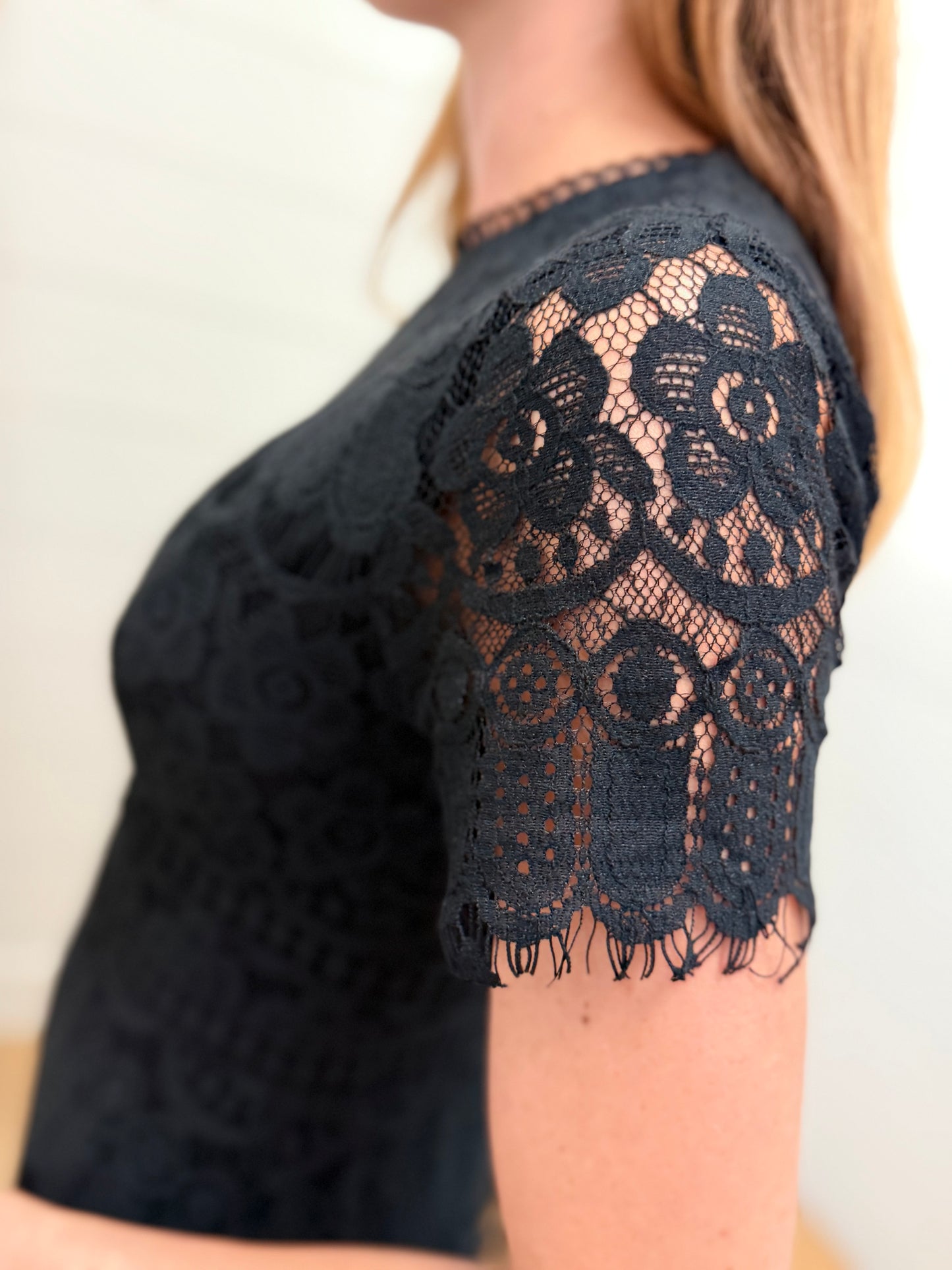 Lace Scalloped Short Sleeve Midi Dress