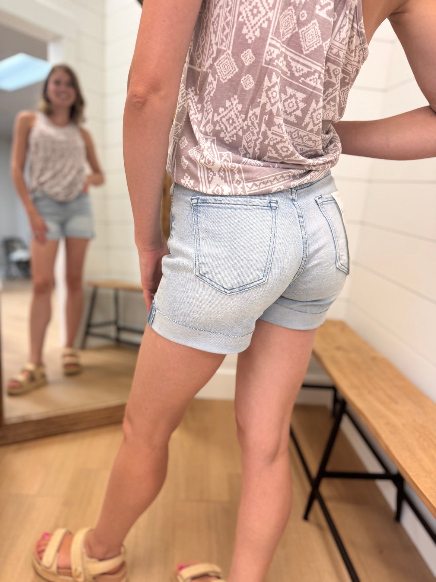 High Rise Cuffed Shorts - Risen