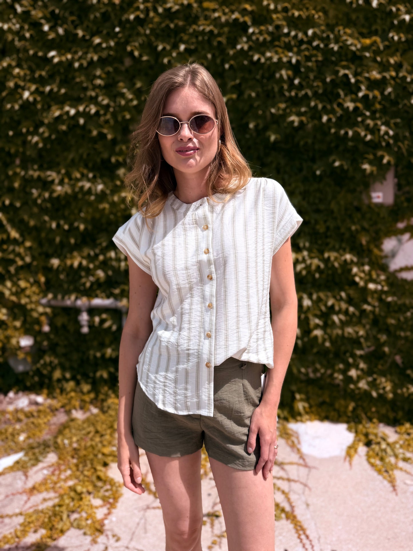 The Resort Linen Short - Olive
