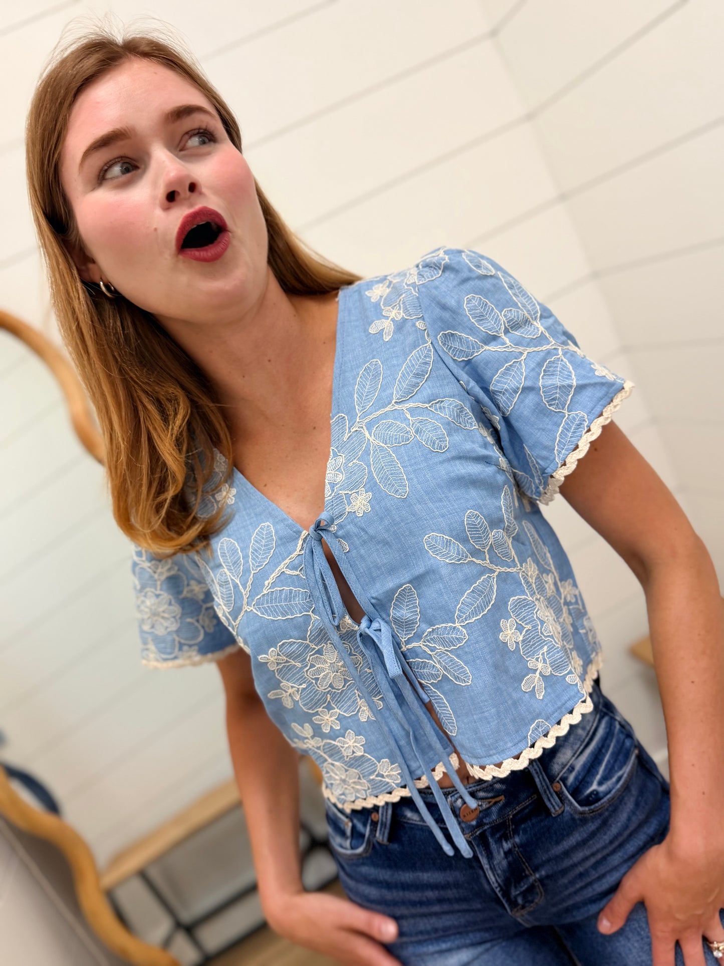 Embroidered Pattern Front Tie Wavy Trim Top