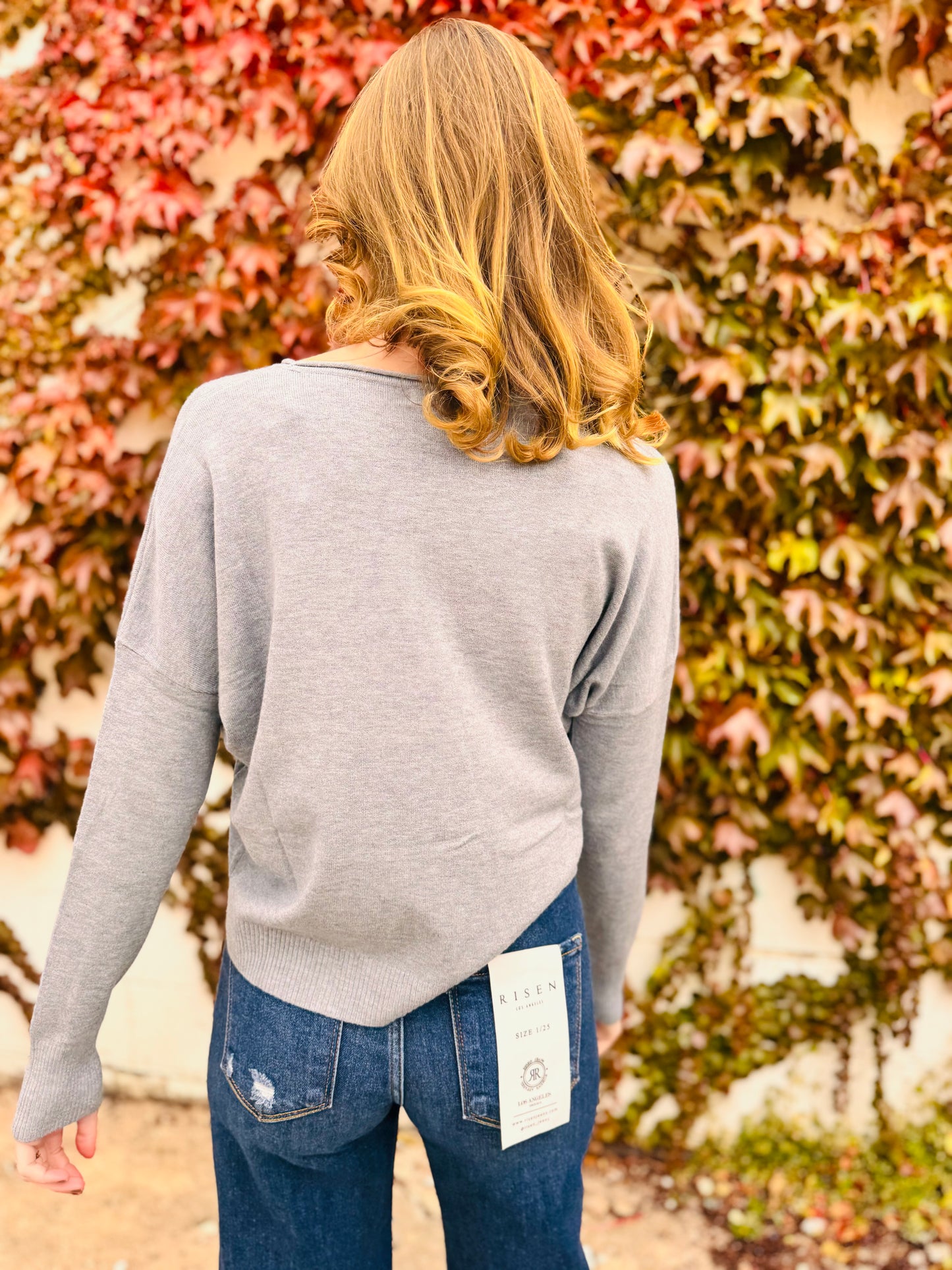 Front Seam Round-neck Sweater