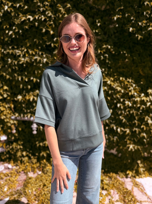 Scuba Collared Short Sleeve Pullover