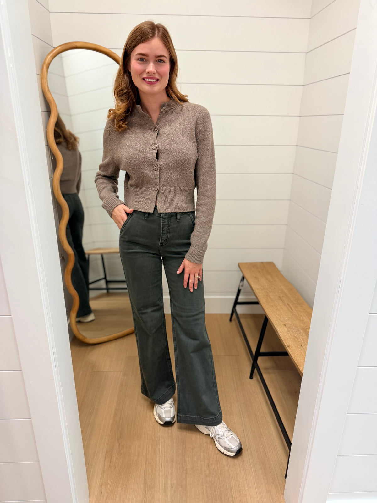 High Rise Wide Leg Slant Pocket Jeans - RISEN