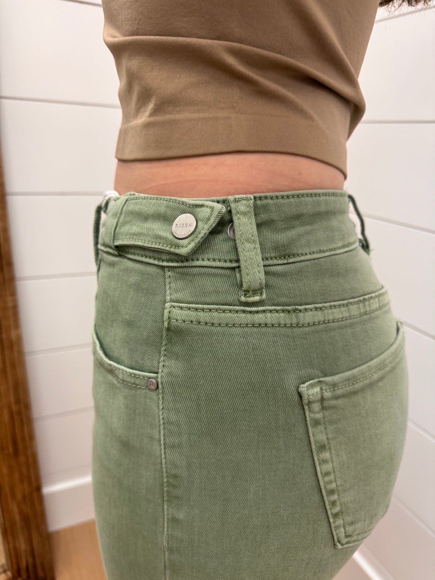 Mid Rise Adjustable Snap Waist Jean - Risen