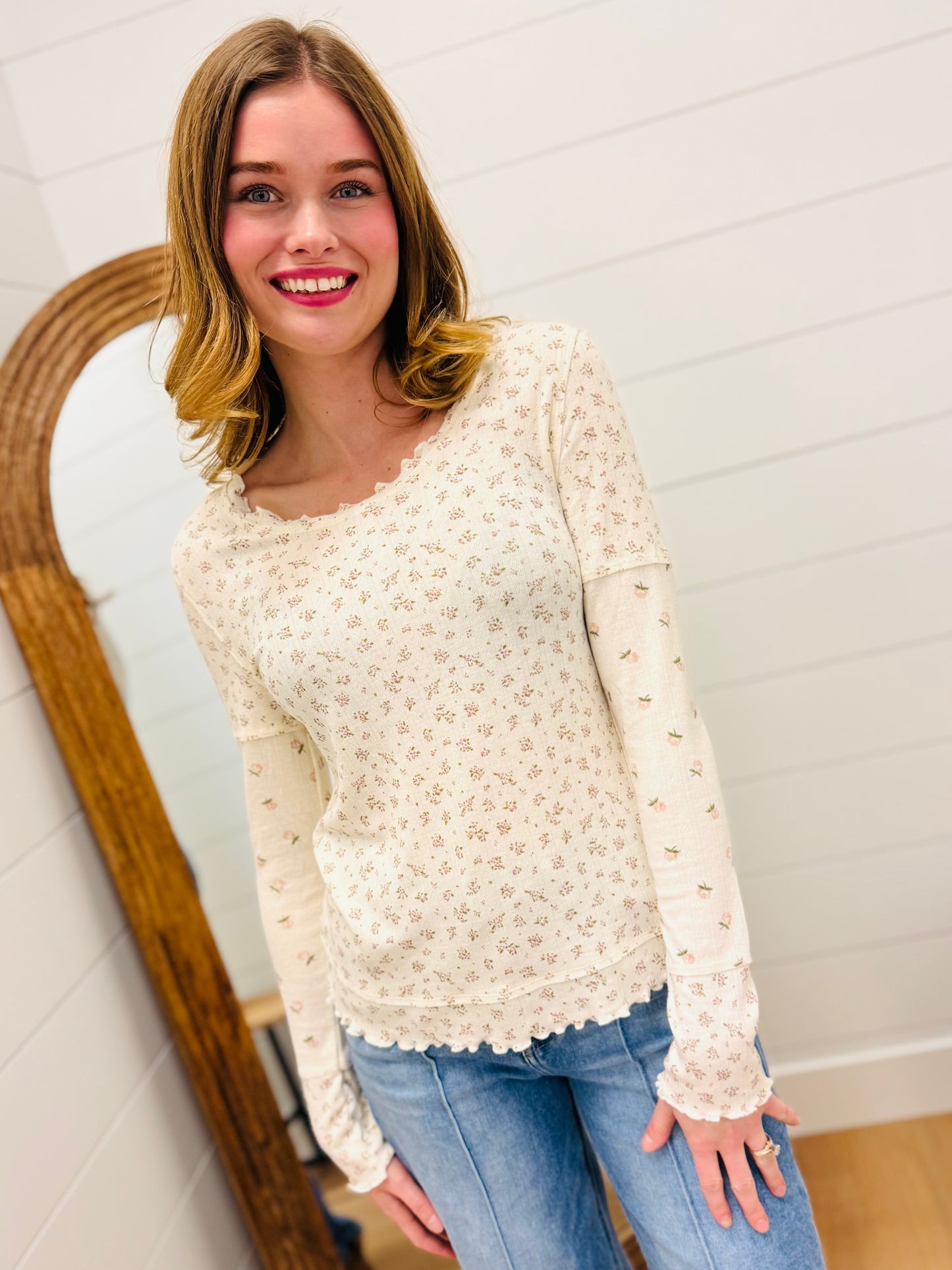 Floral Printed Lettuce Hem Fitted Knit Top