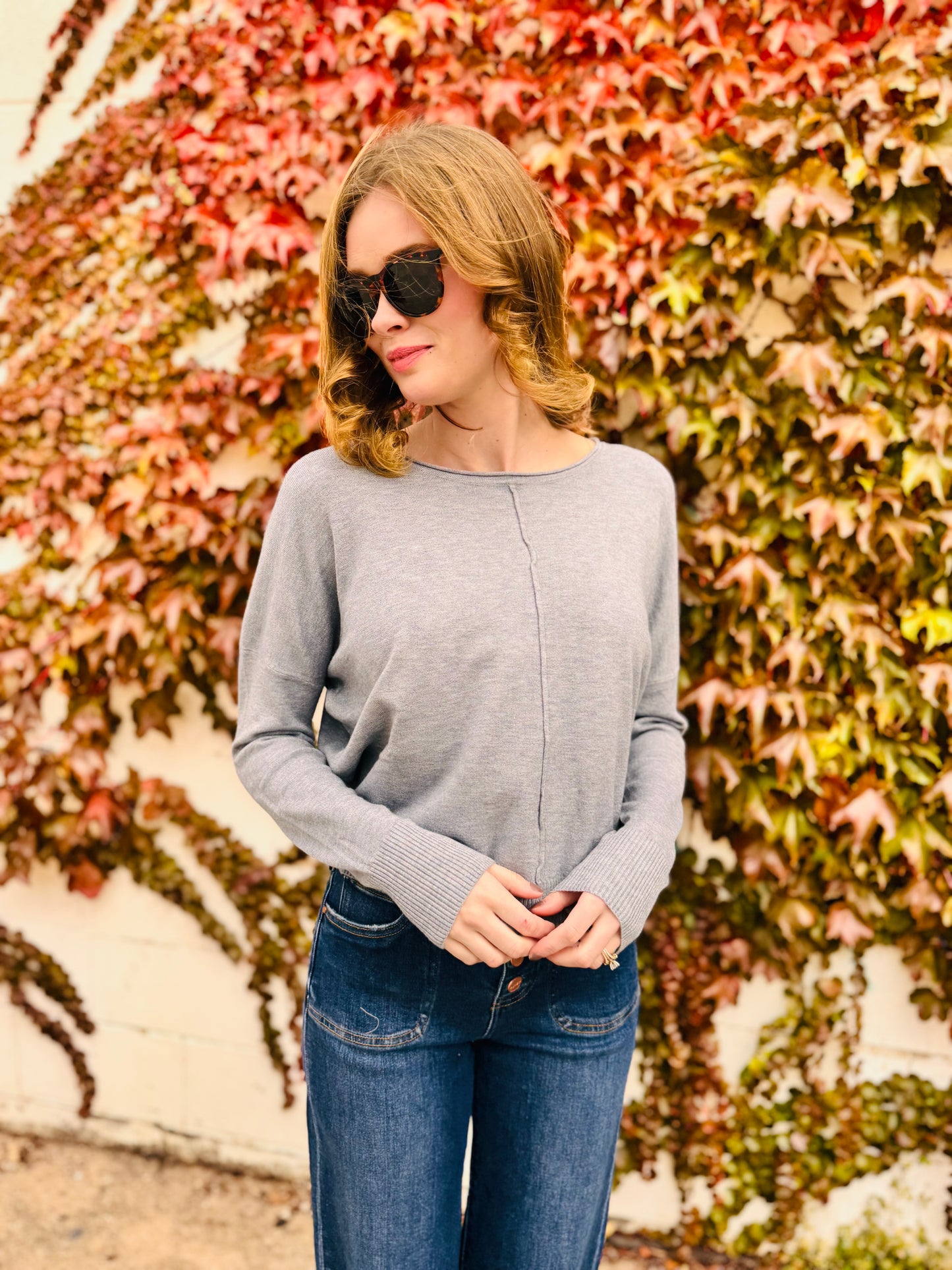 Front Seam Round-neck Sweater