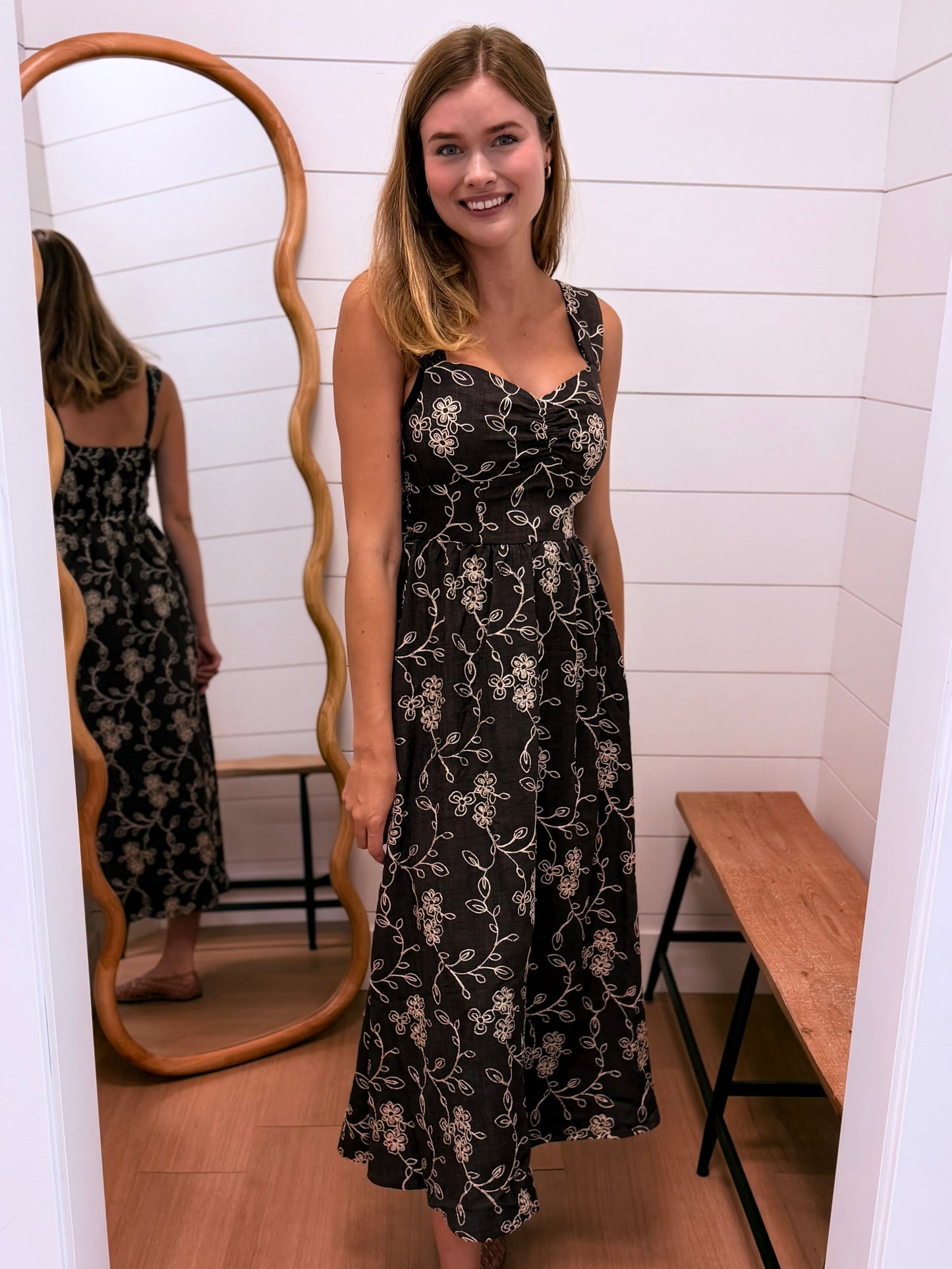 Embroidered Floral Sweetheart Midi Dress