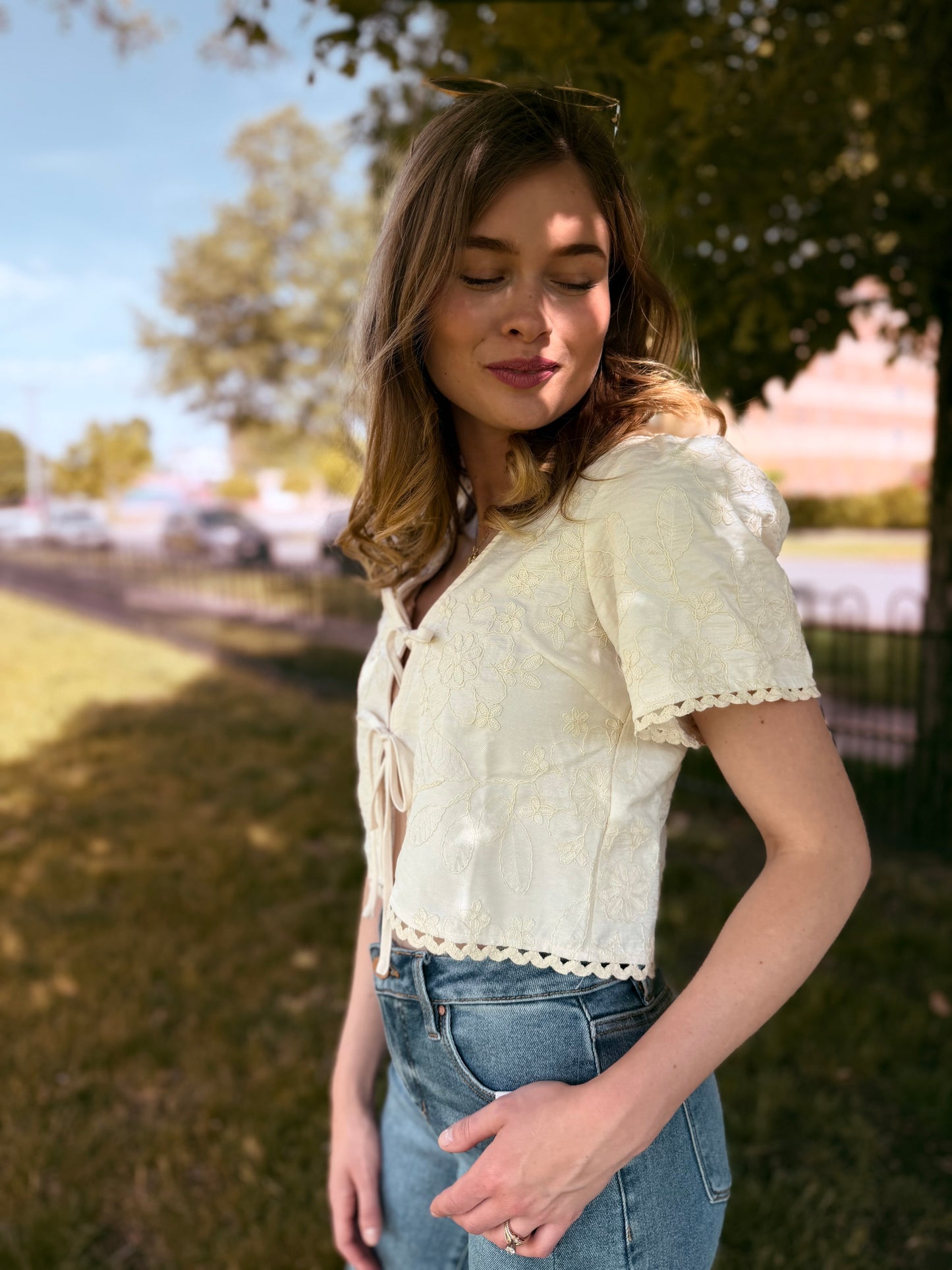 Embroidered Pattern Front Tie Wavy Trim Top