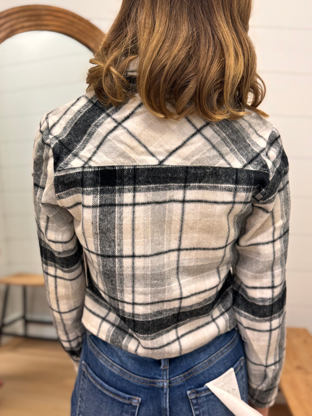 Cropped Casual Plaid flannel Jacket - White + Grey