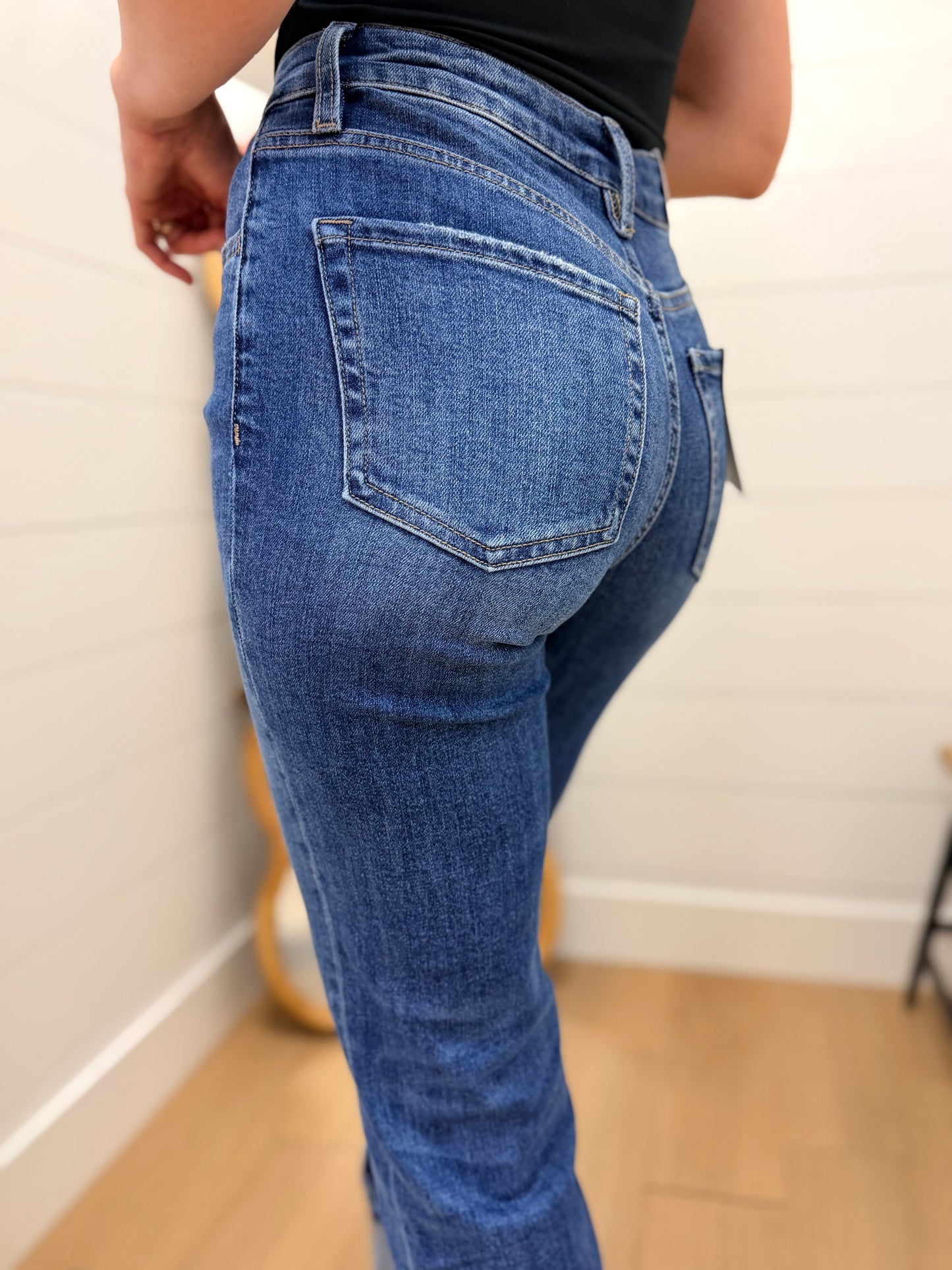 High Rise Cuffed Ankle Straight Jeans - Lovervet