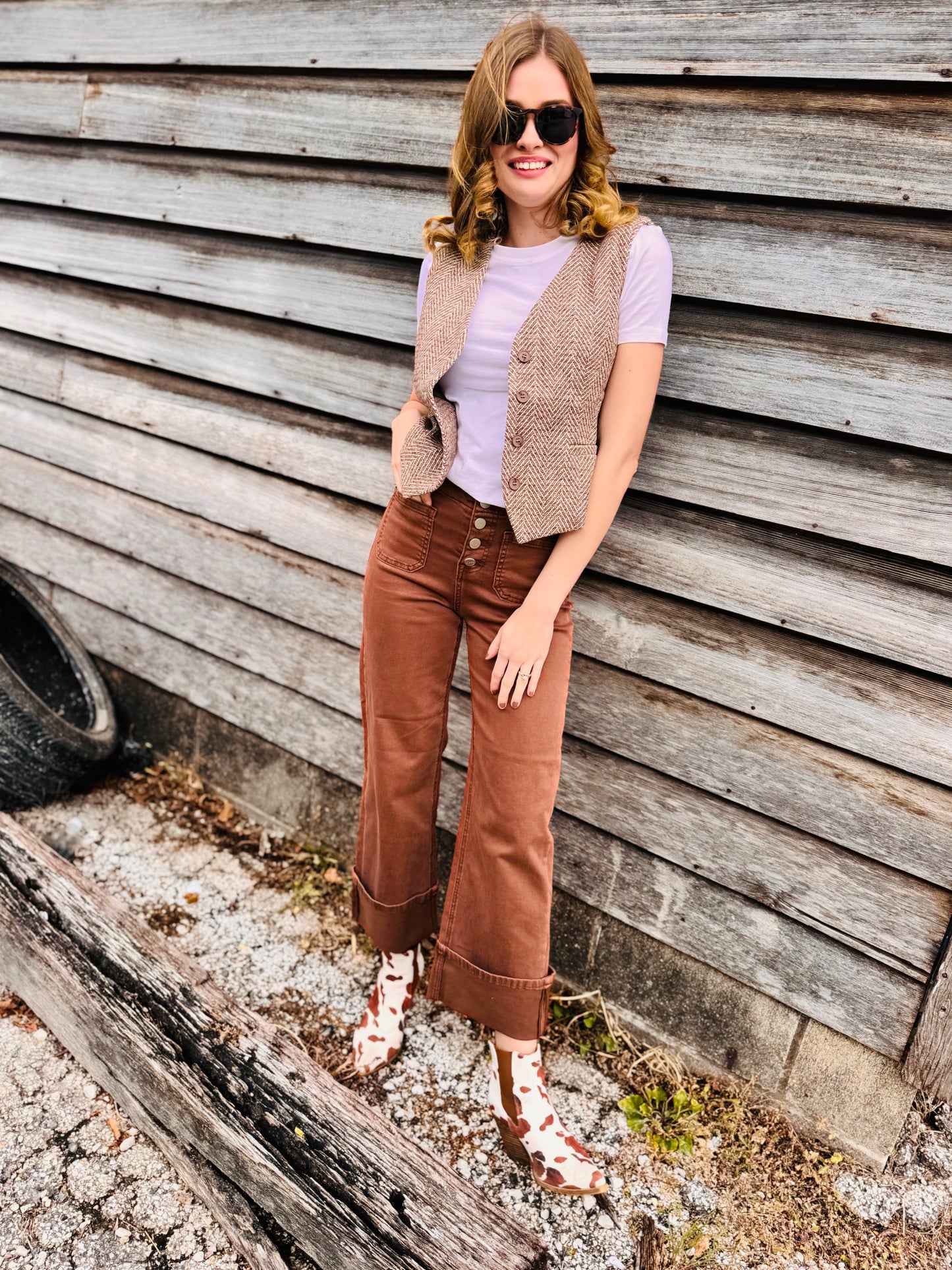 High Rise Wide Leg Front Patch Pocket Cuffed Pants